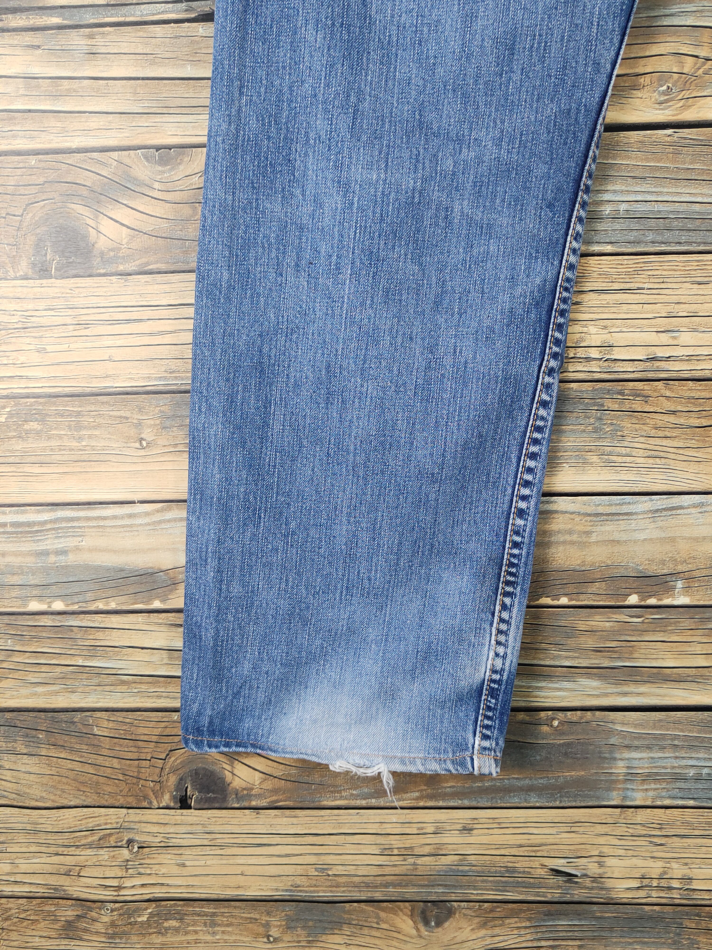 Levi's 501 Levis Blue Distressed Ripped denim Jeans #W1595 Size US 32 / EU 48 - 9 Thumbnail