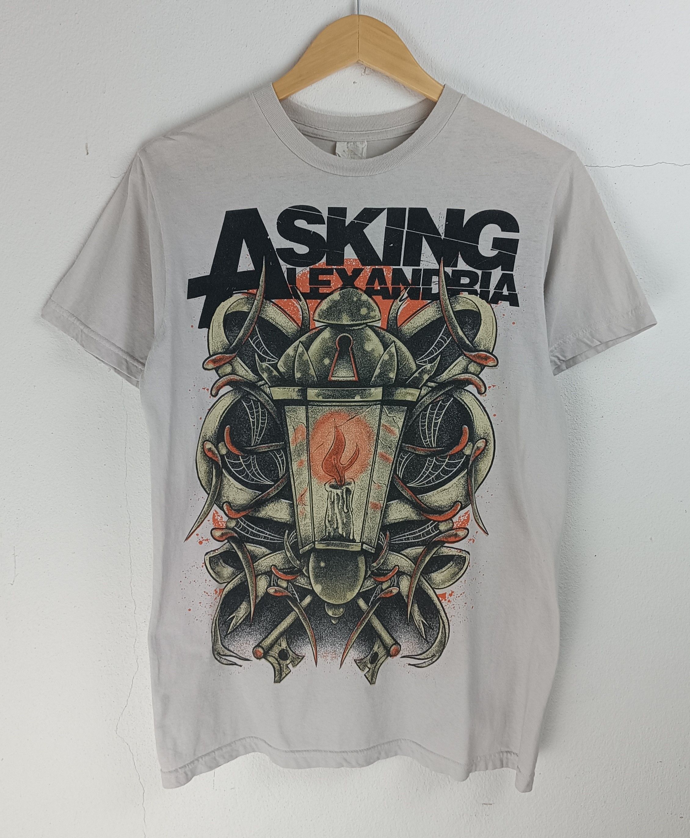 Band Tees VINTAGE Y2K ASKING ALEXANDRIA VERY RARE METALCORE TEE Size US M / EU 48-50 / 2 - 3 Thumbnail