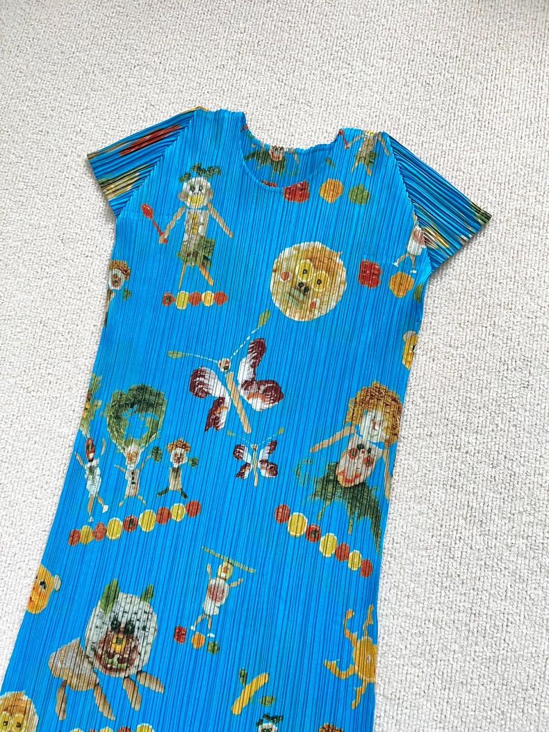 Issey Miyake Issey Miyake Blue main line picnic vegetable fun dress Size XS / US 0-2 / IT 36-38 - 2 Thumbnail