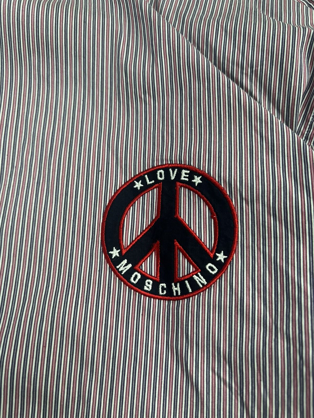 Moschino × Vintage Vintage MOSCHINO Big Logo Short Sleeve Shirt size XL Size US XL / EU 56 / 4 - 4 Thumbnail