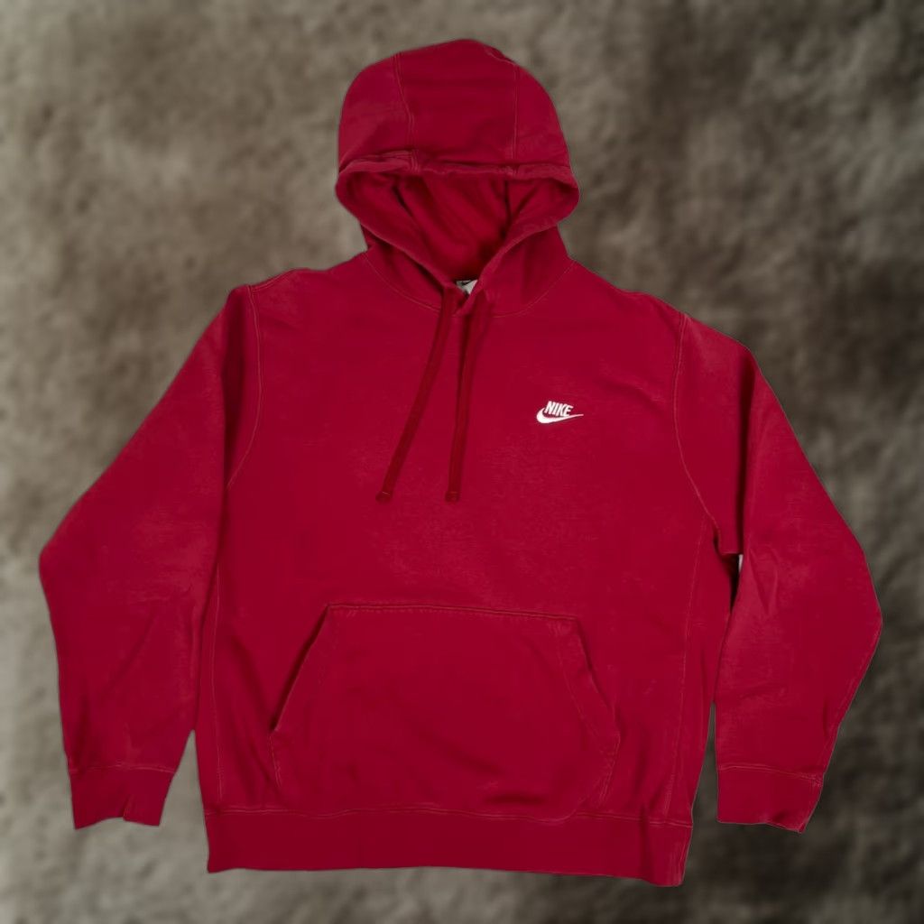 Nike VINTAGE Nike Red Pullover Hoodie Sweatshirt Size Large Y2K Embroidered Swoosh Size US L / EU 52-54 / 3 - 1 Thumbnail