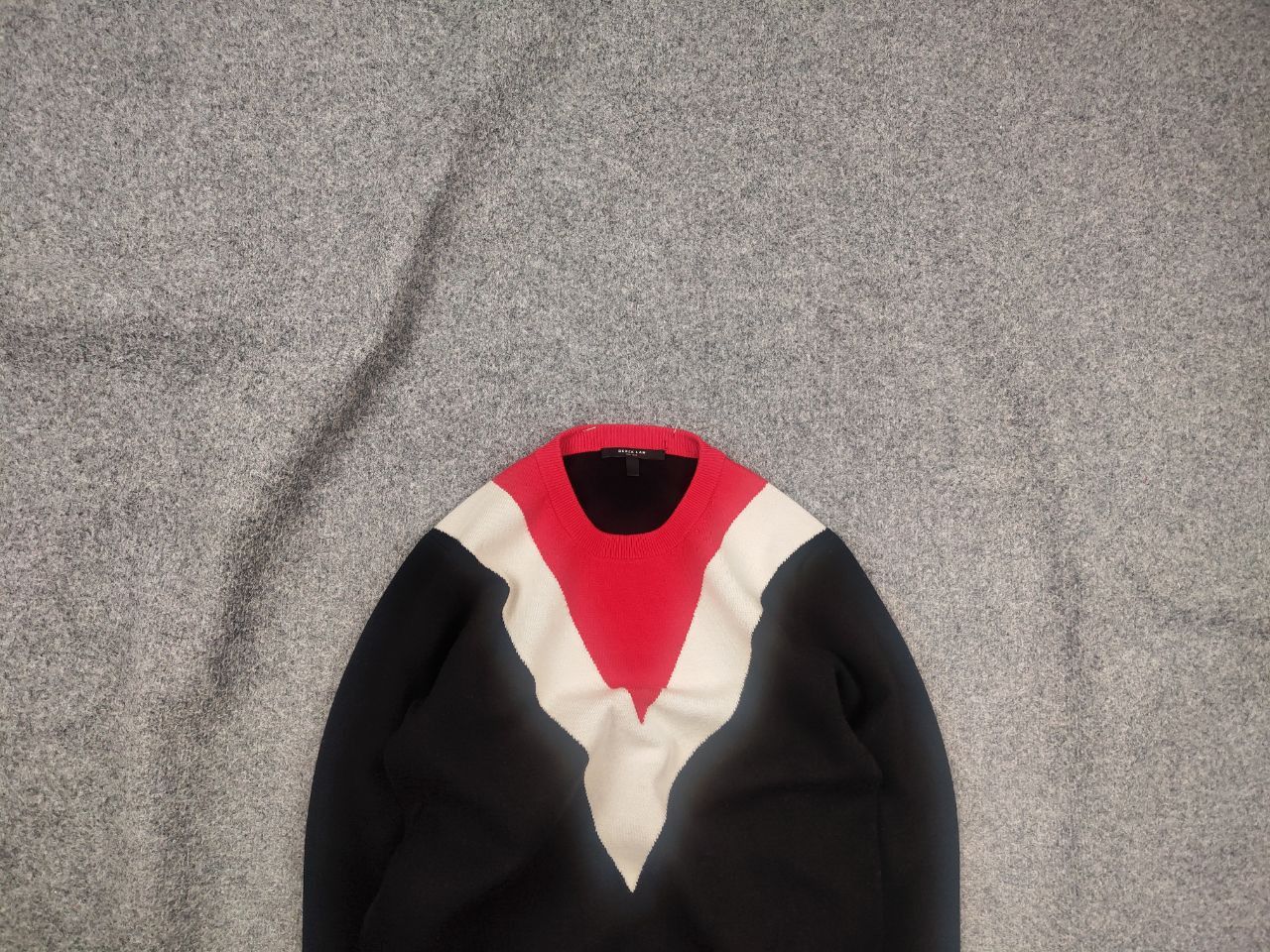 Derek Lam 10 Crosby Derek Lam new york Design round neck sweater zigzag pattern Size M / US 6-8 / IT 42-44 - 1 Thumbnail