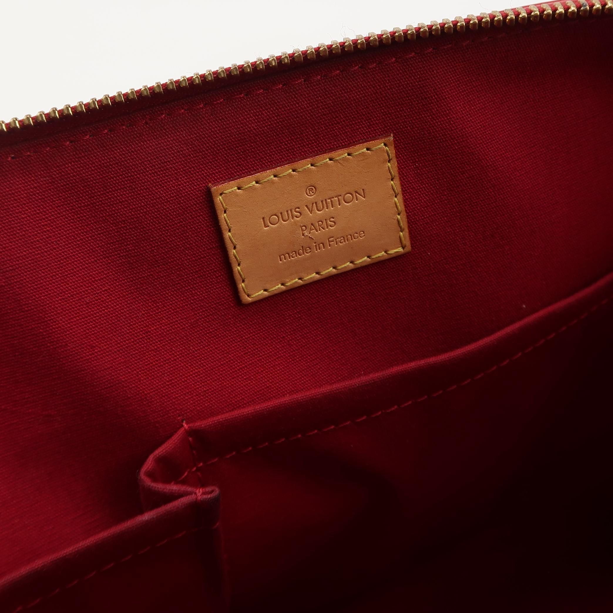 Louis Vuitton Louis Vuitton (LV) Bellevue patent leather vegetable tanned Size ONE SIZE - 1 Thumbnail