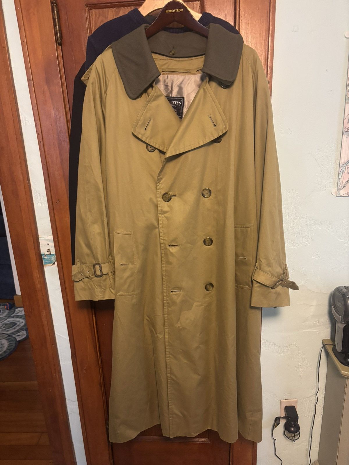 Burberry Burberry Chesterfield Coat 42L Size US L / EU 52-54 / 3 - 1 Thumbnail