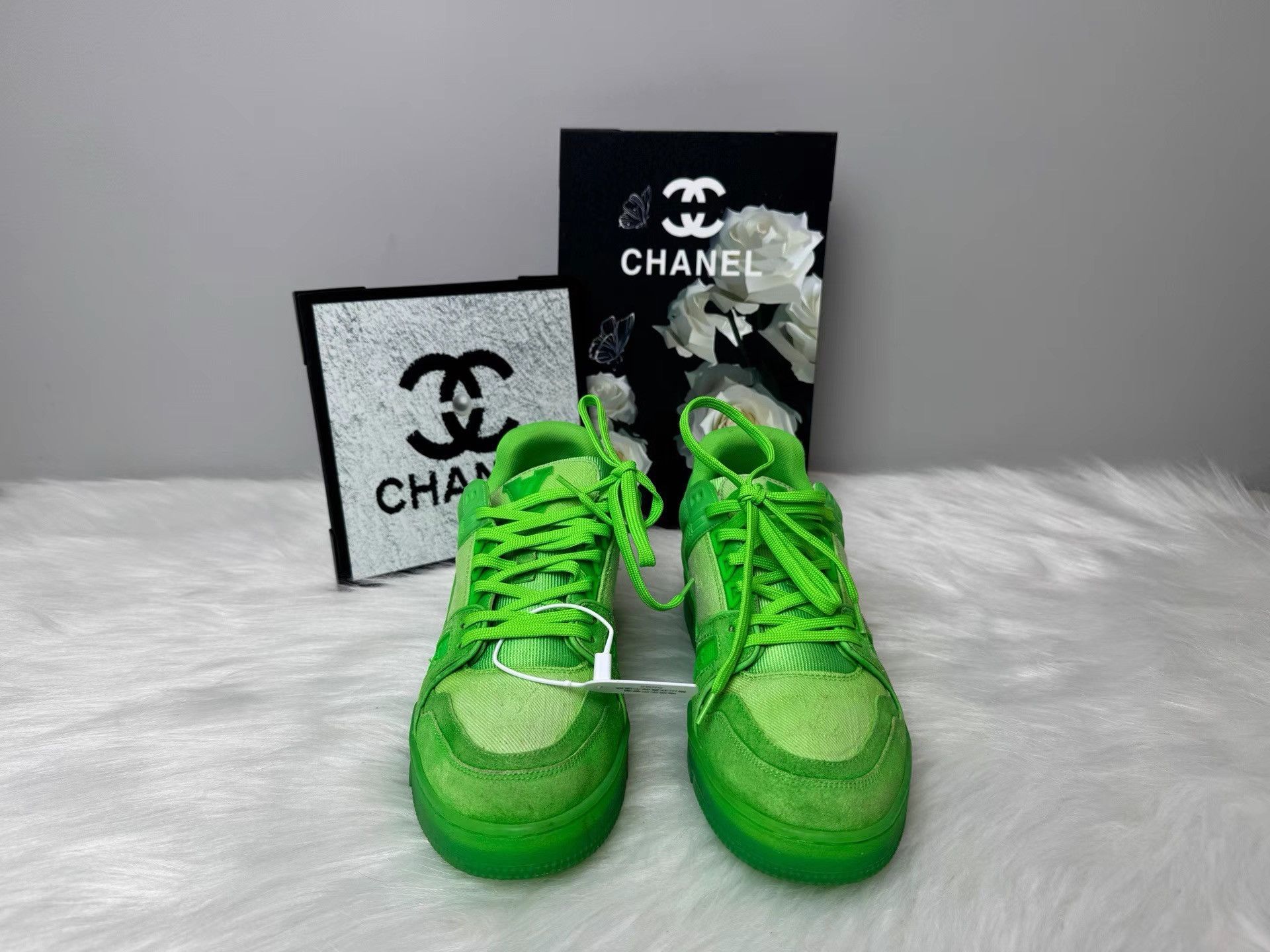 Louis Vuitton Louis Vuitton Lime Green Monogram Denim Low Top K36 Size US 6 / EU 39 - 2 Thumbnail