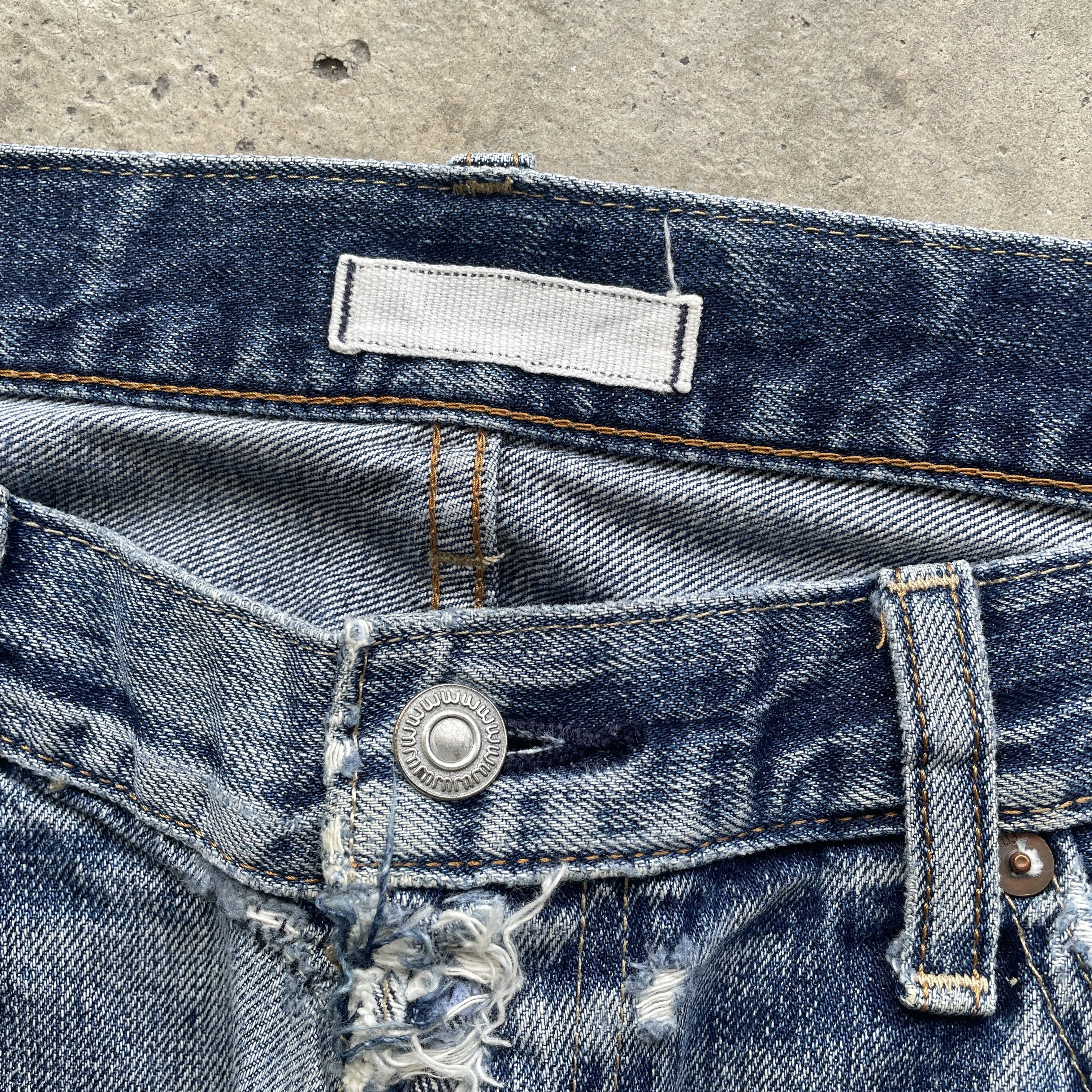 Japanese Brand VINTAGE JAPANESE DISTRESSED FADED JEANS PANTS DENIM W35 Size US 35 - 7 Thumbnail