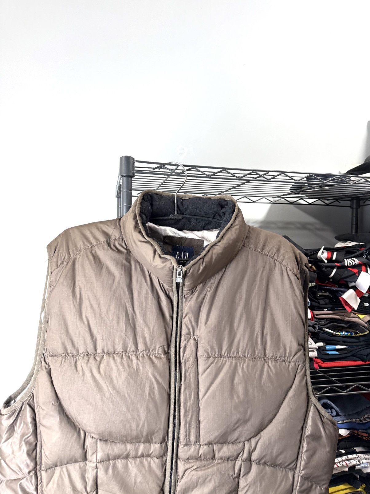 Gap Streetwear Gap Brown Puffer Vest Travis Scott Style Size US L / EU 52-54 / 3 - 3 Thumbnail