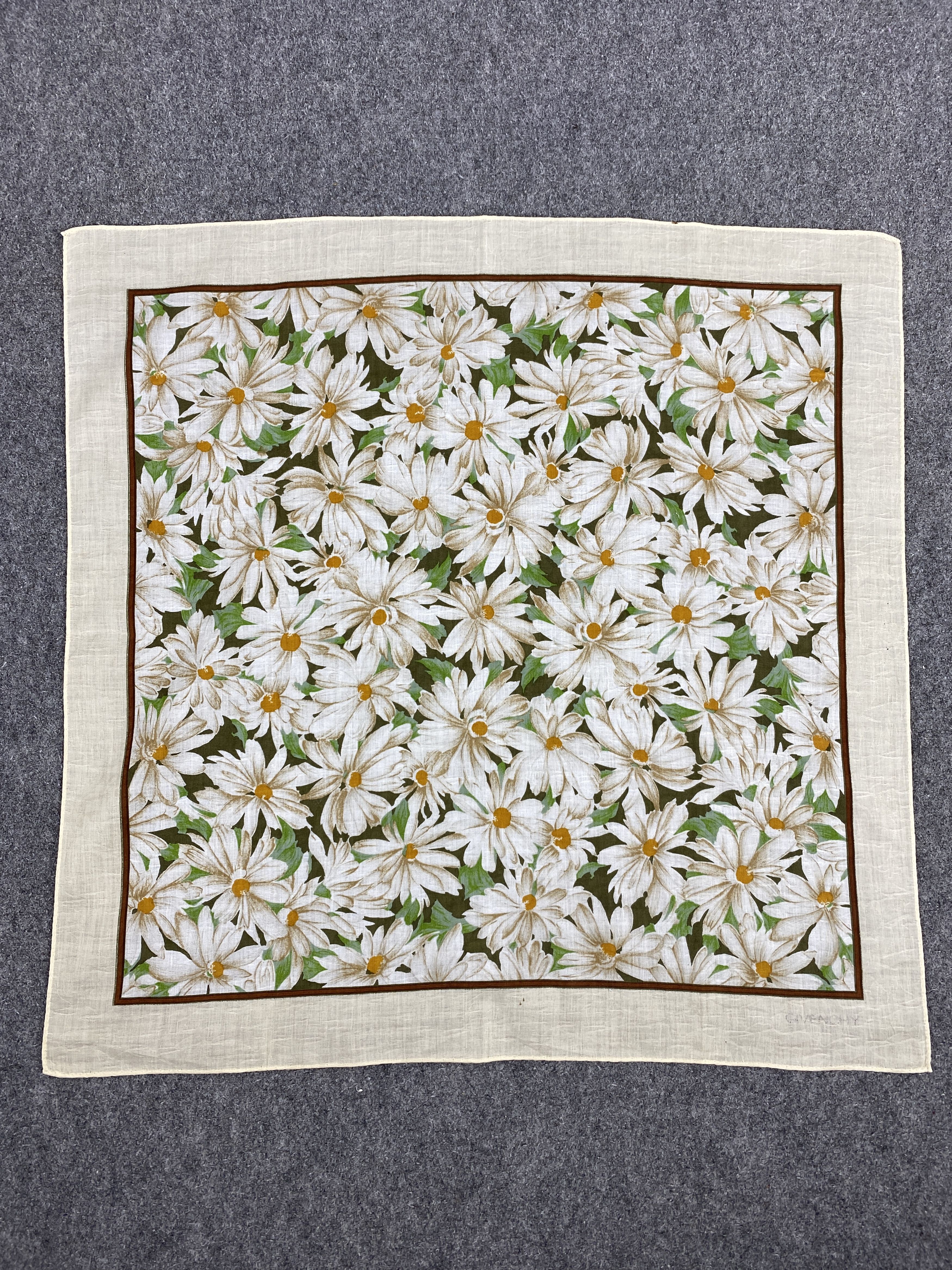 Givenchy Vintage Givenchy Handkerchief / Neckerchief KT0306 Size ONE SIZE - 4 Thumbnail
