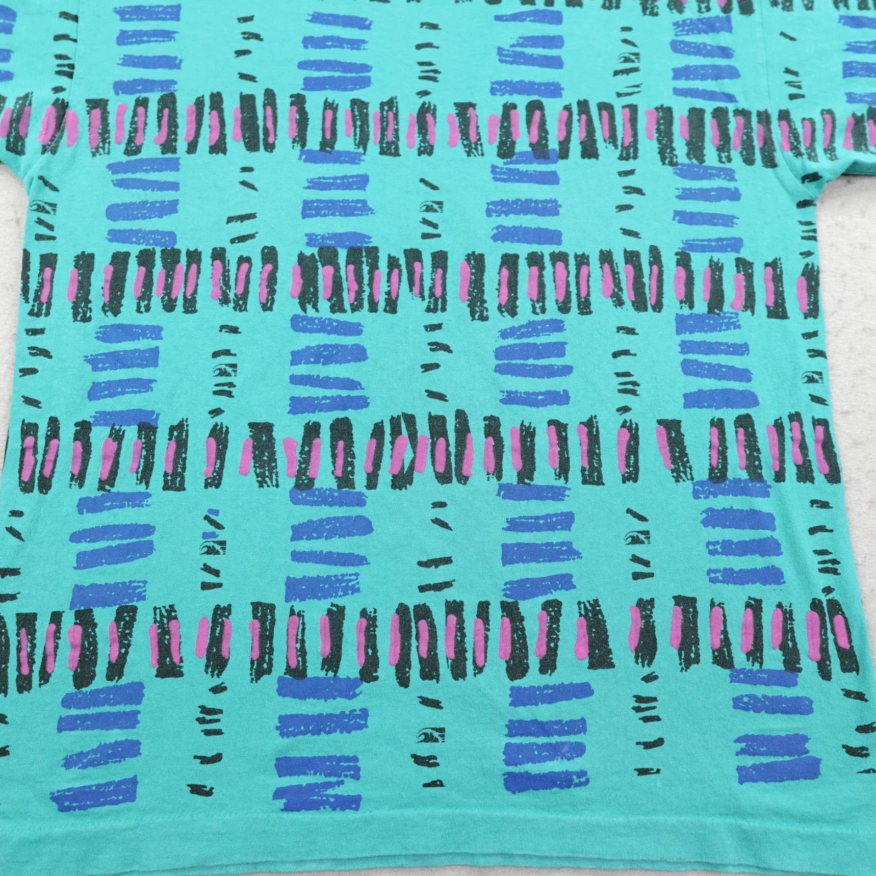 Vintage VINTAGE Pipeline Shirt Mens Large Teal Surf All Over Print AOP 90s Crew Neck Cotton T-Shirt Size US L / EU 52-54 / 3 - 3 Thumbnail