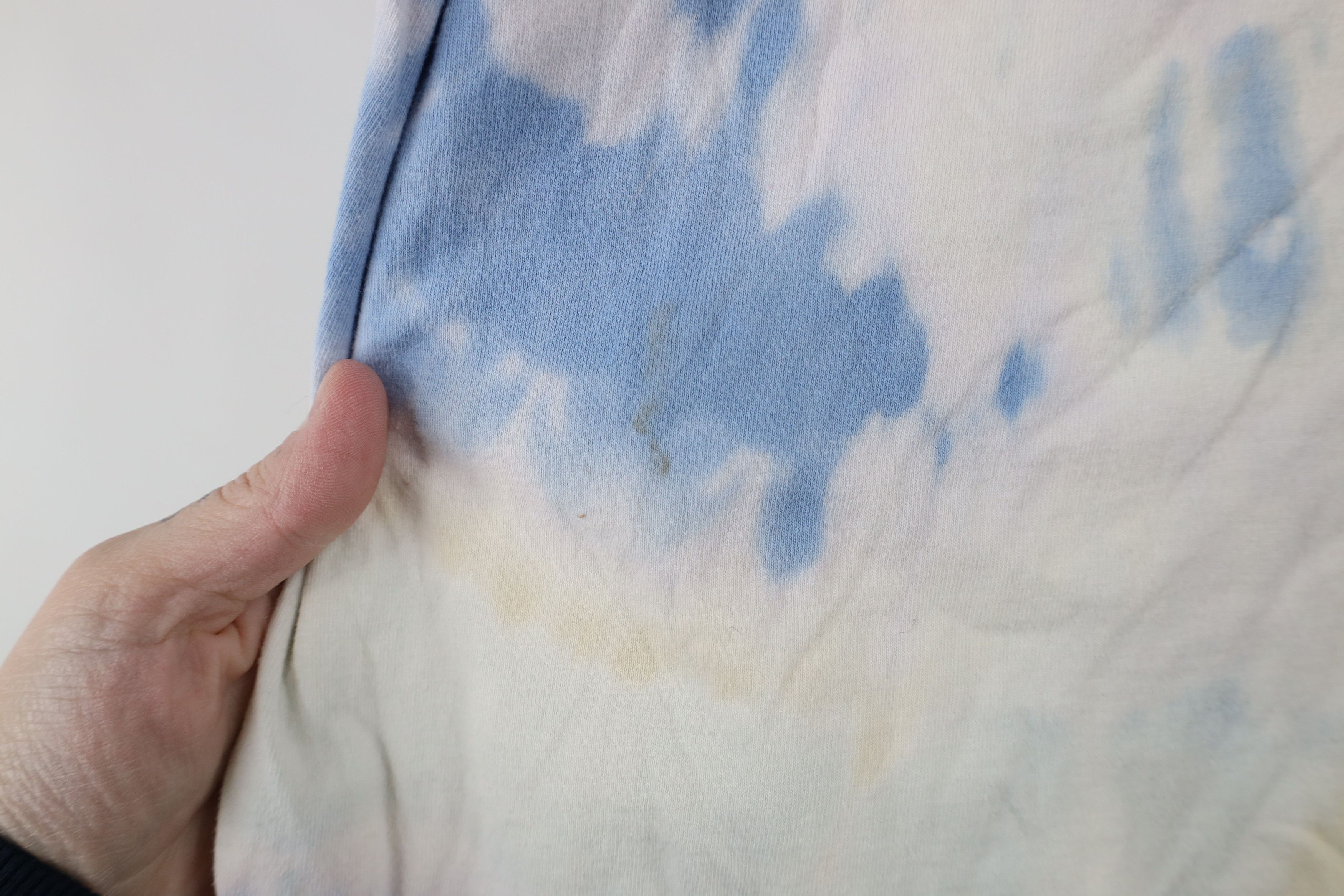 Vintage Vintage 90s Streetwear Berlin Polar Bear Acid Wash T-Shirt Size S / US 4 / IT 40 - 9 Thumbnail