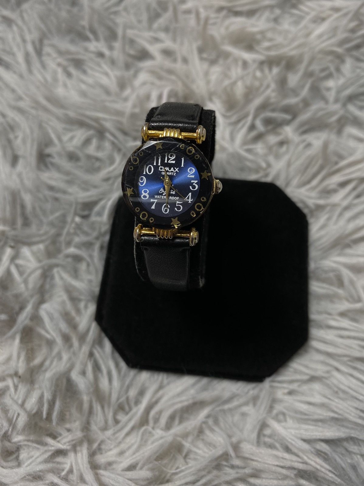 Jewelry Elegant Omax Watch with Starry Details - Japanese Brand Size ONE SIZE - 2 Thumbnail