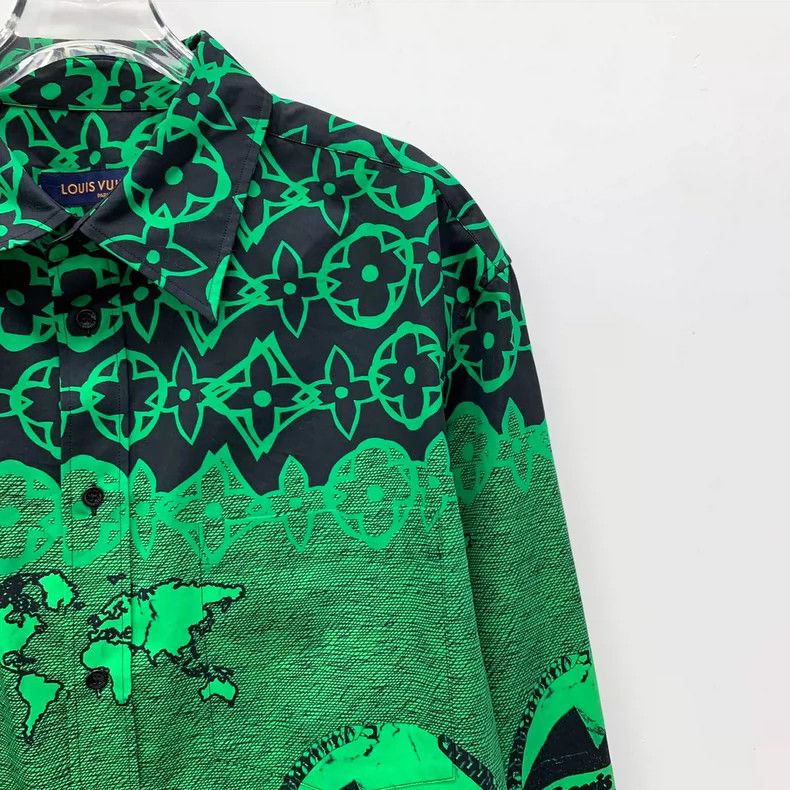 Louis Vuitton Louis Vuitton Green logo monogrammed cotton lapel single-b Size US L / EU 52-54 / 3 - 3 Thumbnail