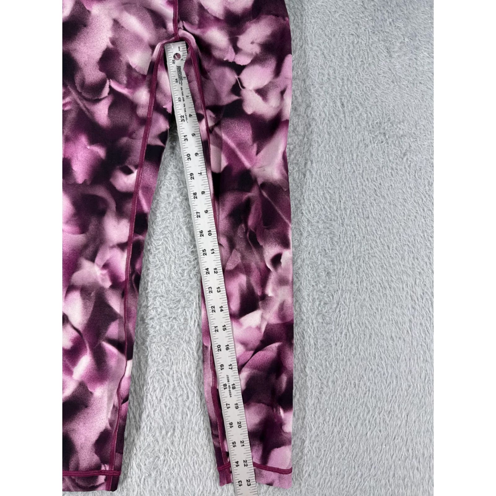Lululemon Lululemon Pants Women 2 Pink Wunder Under Hi-Rise 7/8 Tight 25" Luxtreme W5AOVS Cropped Pockets Zip Pocket Yoga Luxtreme Womens 23 in Inseam Size 26" / US 2 / IT 38 - 5 Thumbnail