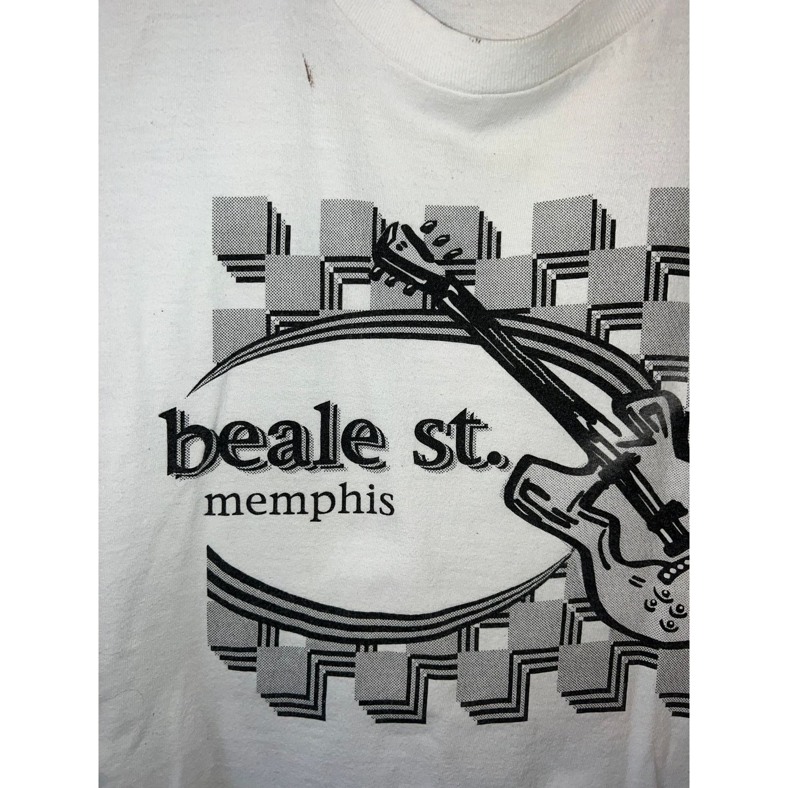Fruit Of The Loom Vintage Beale Street Shirt Memphis Guitar Music Tee XL 1990s Size US XL / EU 56 / 4 - 2 Thumbnail