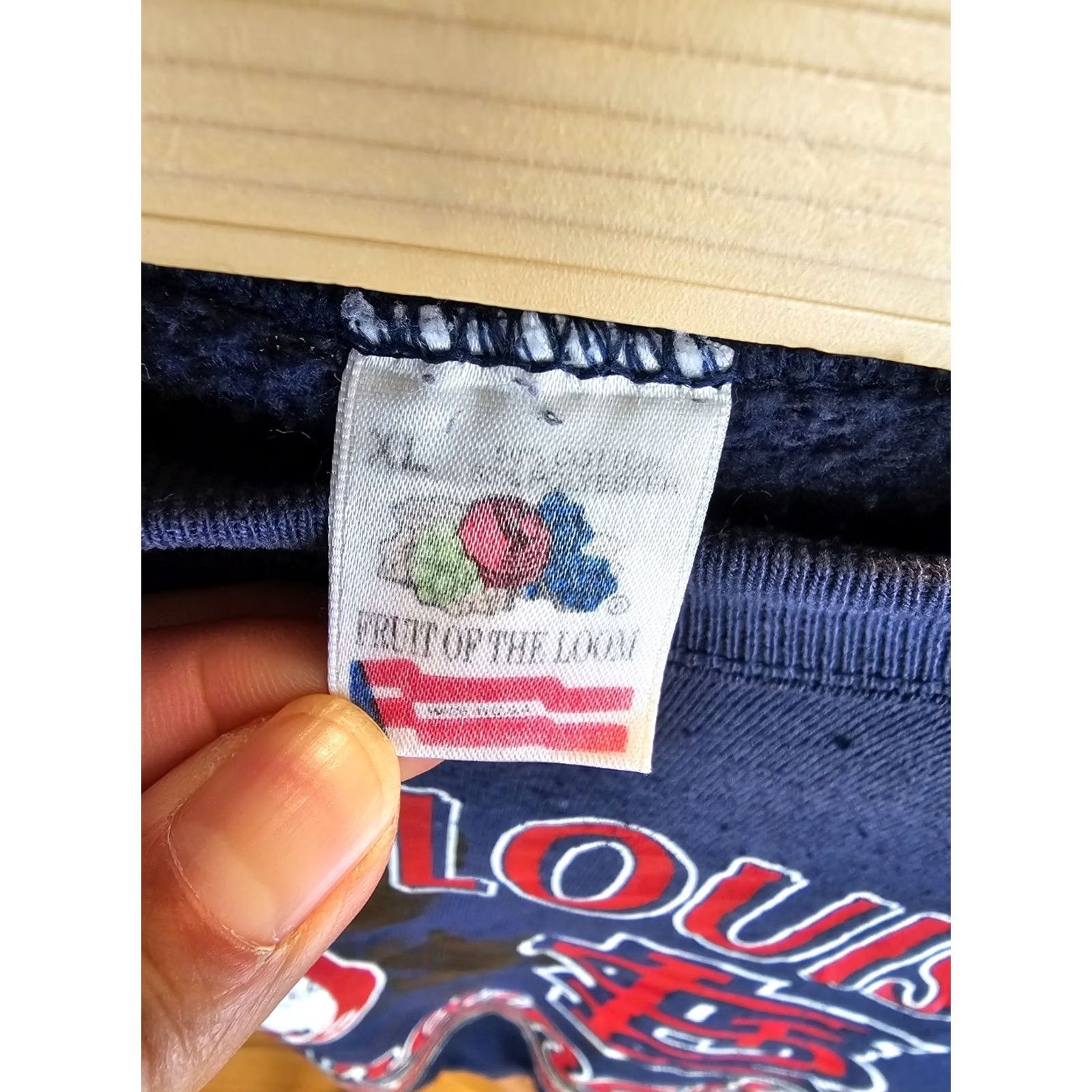 Fruit Of The Loom VINTAGE ST-LOUIS CARDINALS CATCH THE FEVER MLB BLUE SWEATSHIRT SZ XLARGE 90' Size US XL / EU 56 / 4 - 3 Thumbnail