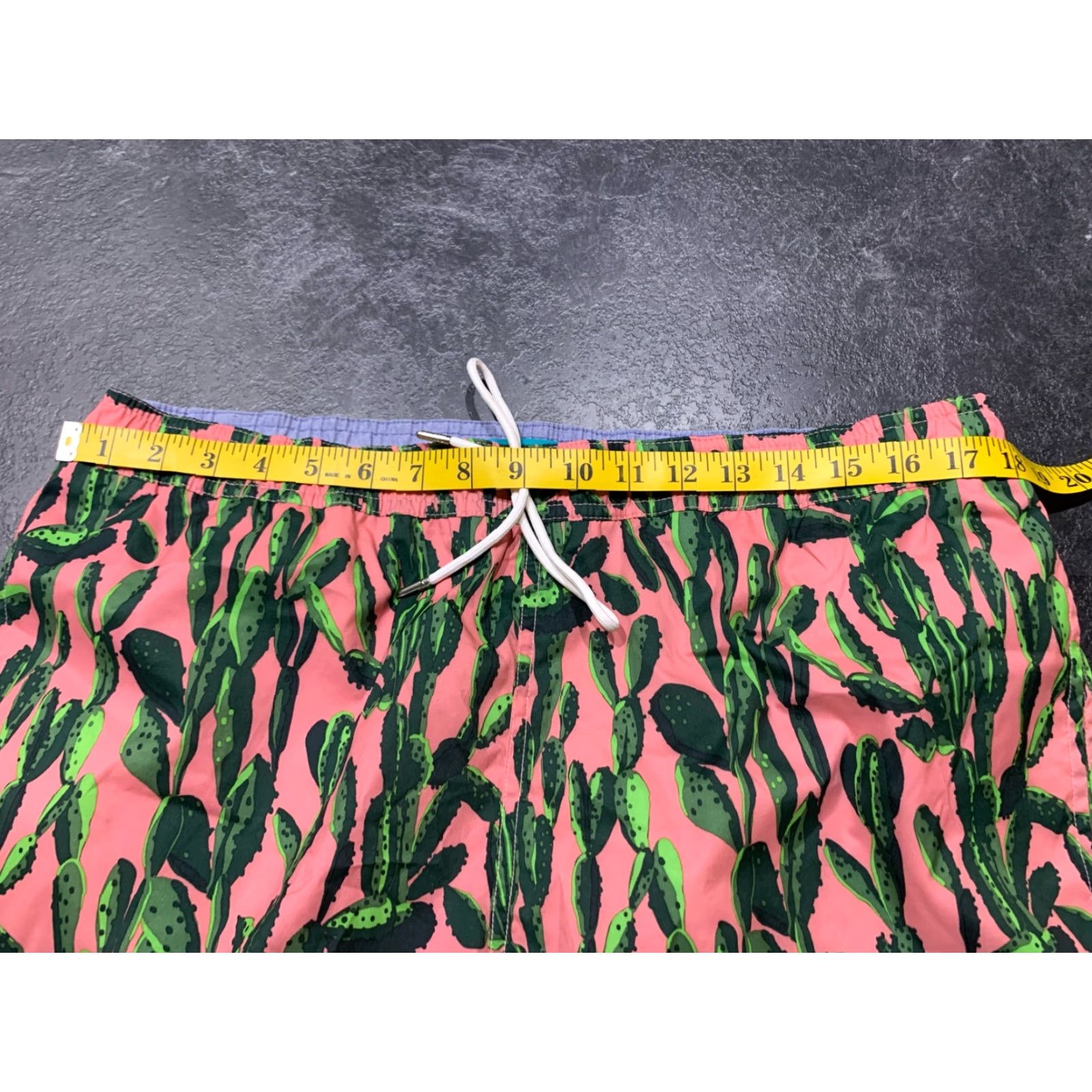 Bonobos Bonobos Colorful Mens Large 7 Inch Inseam Swim Trunks Polyester Size US 33 - 6 Thumbnail