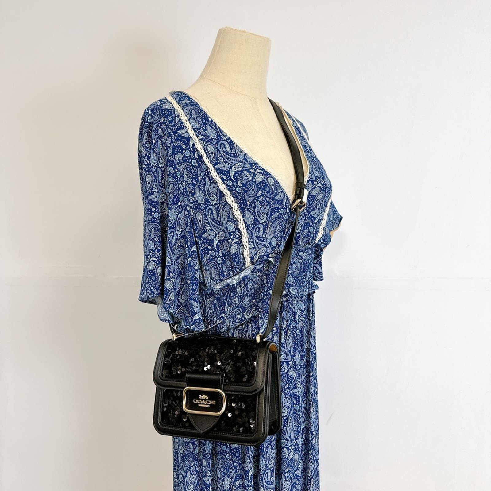 image of Coach Co922 Morgan Square Crossbody In Black, Women's