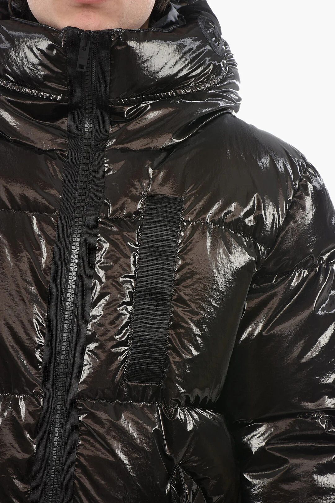 Givenchy og1mm0326 Coated Nylon Puffer Jacket in Black Size US S / EU 44-46 / 1 - 3 Thumbnail