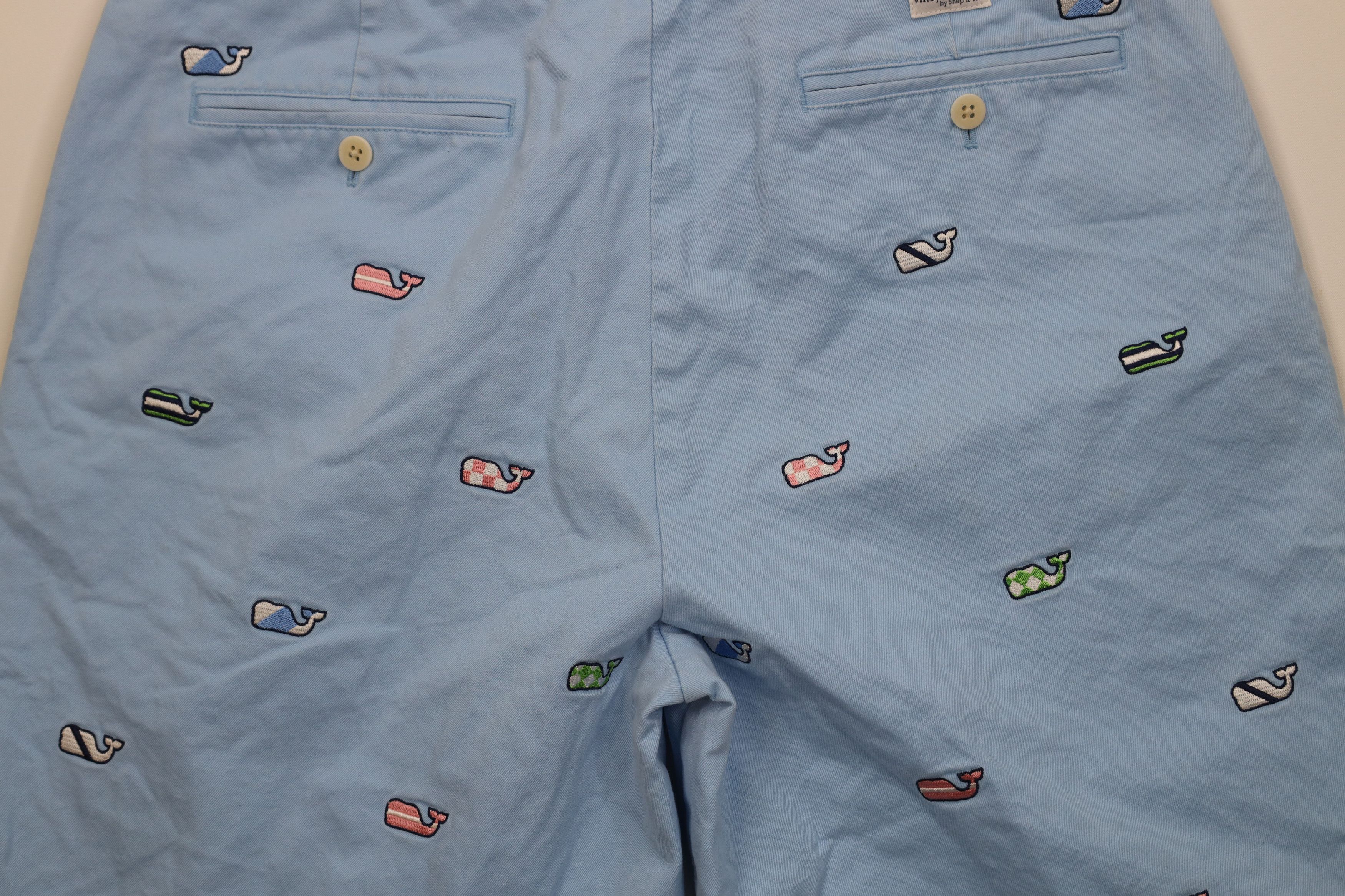 Vineyard Vines Vineyard Vines Kentucky Derby Print Club Chino Shorts Blue Size US 36 / EU 52 - 11 Thumbnail