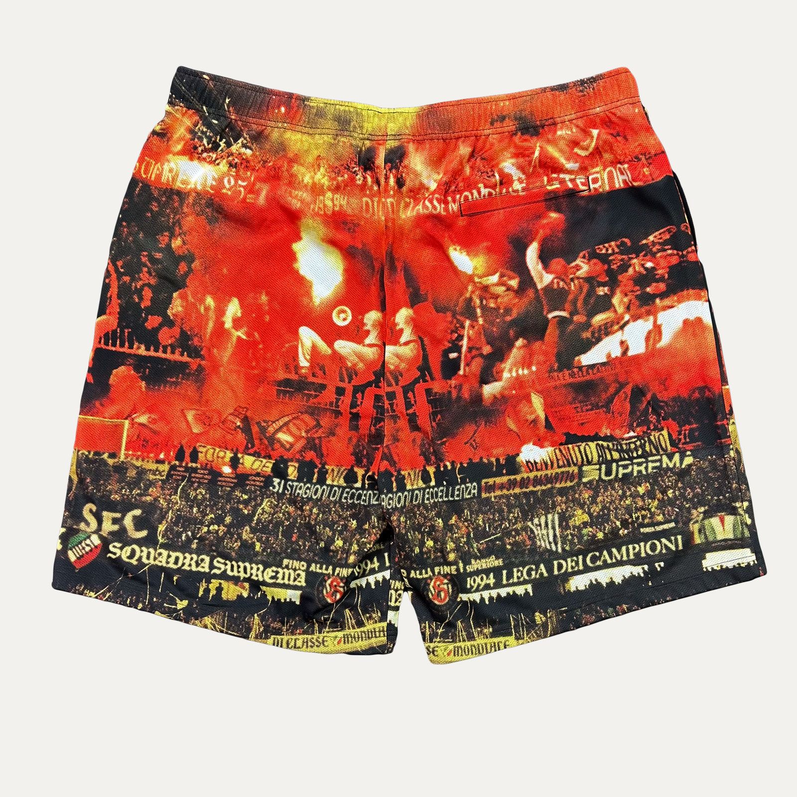 Supreme Supreme Vinci Per Noi Soccer Short Size 40" / US 18 - 2 Thumbnail