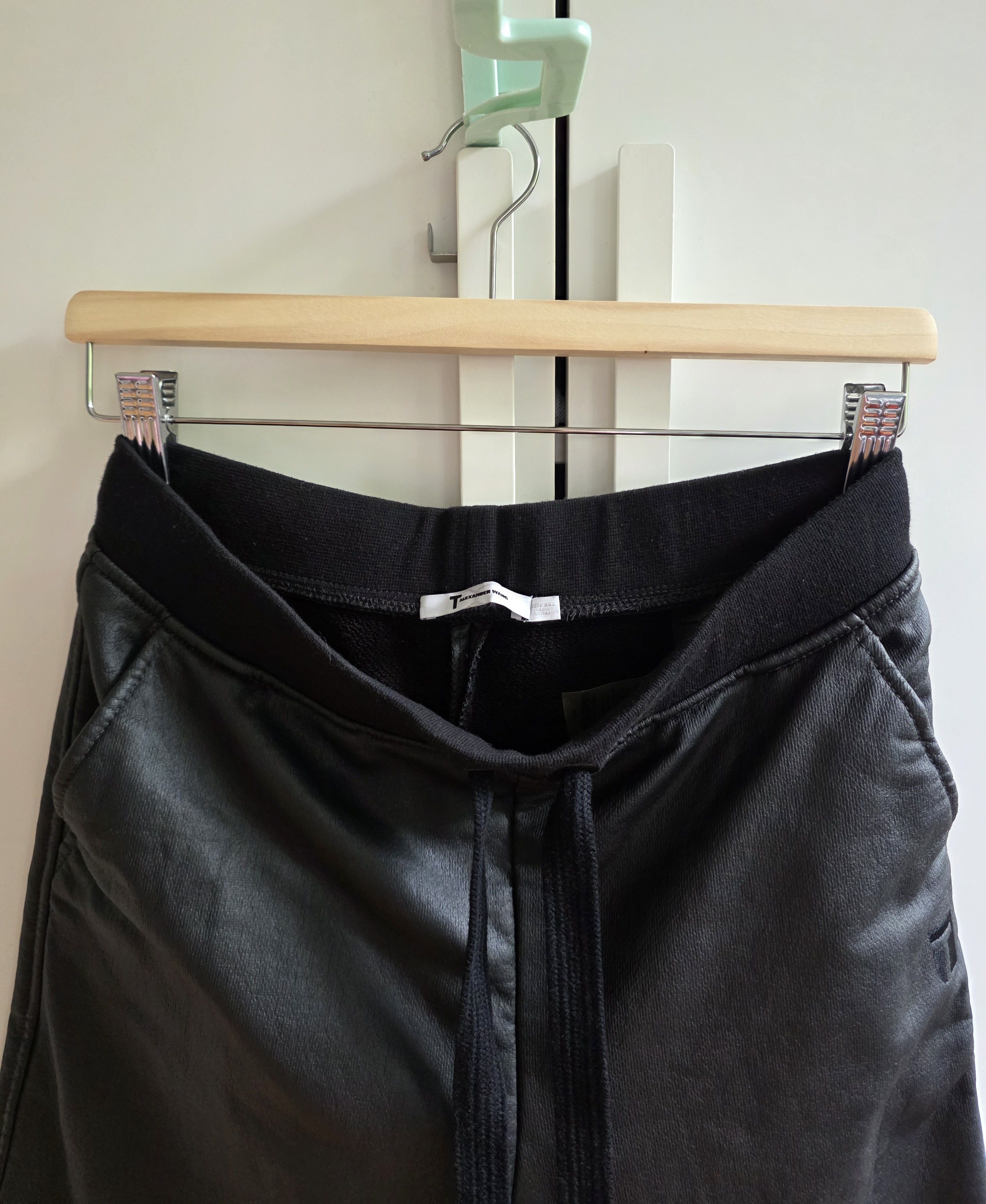 Alexander Wang Alexander Wang black shorts XS S japan style Size US 28 / EU 44 - 8 Thumbnail