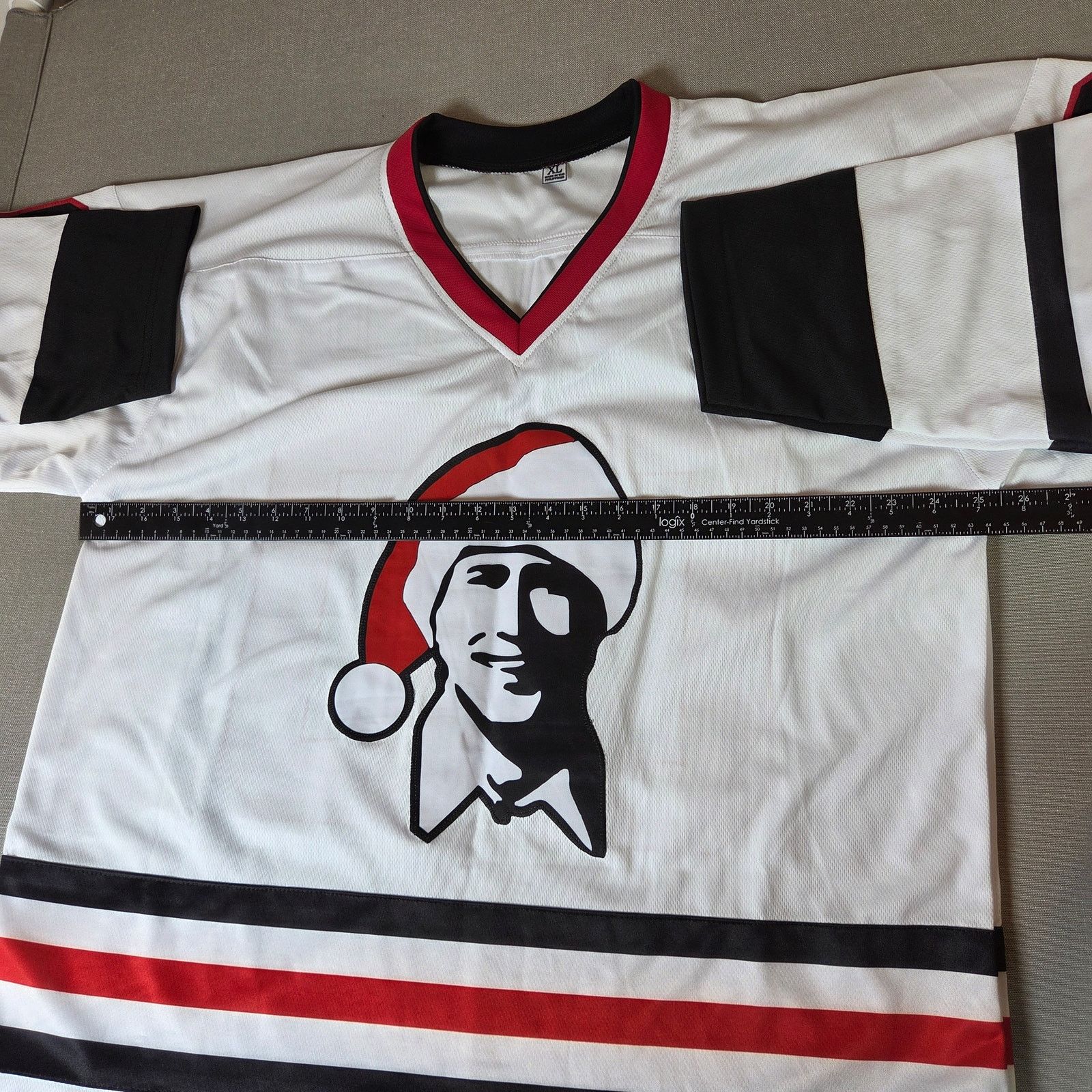Other Chevy Chase Signed Griswold Hockey Jersey Size US XL / EU 56 / 4 - 8 Thumbnail