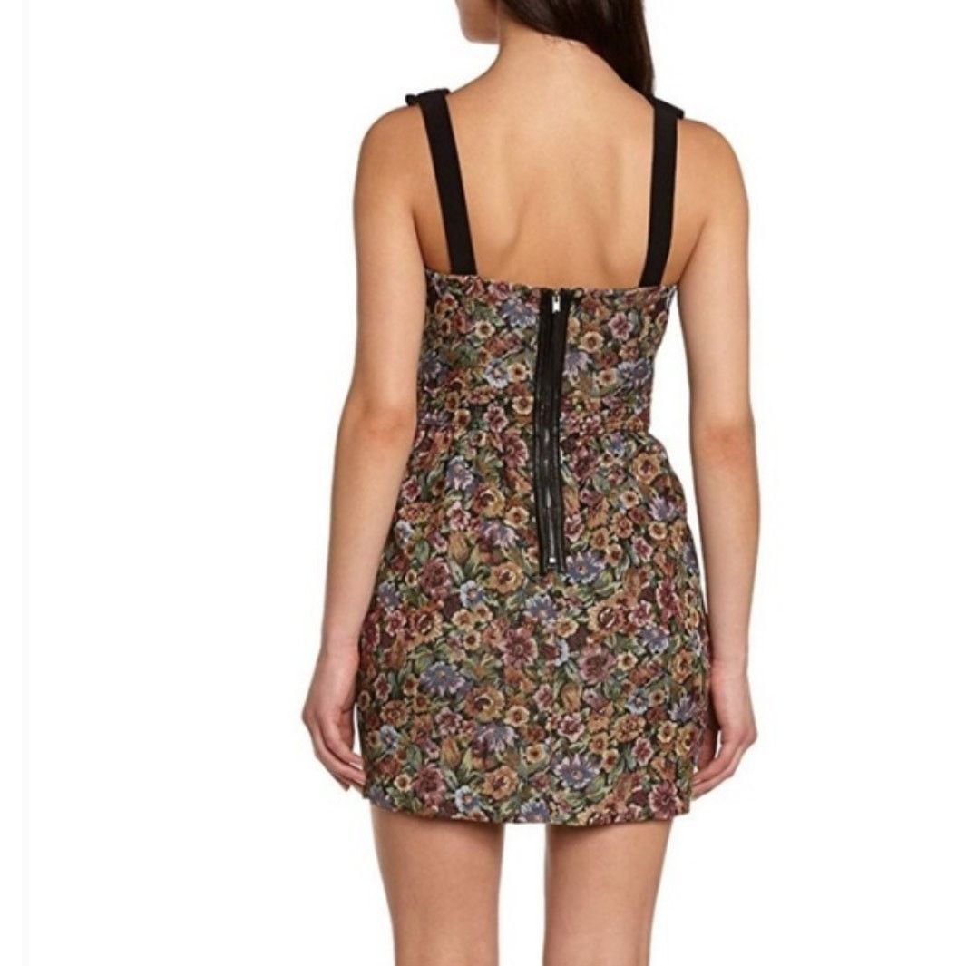 BCBGeneration BCBGeneration Floral Brocade Bustier Mini Dress Size 4 Size S / US 4 / IT 40 - 2 Thumbnail