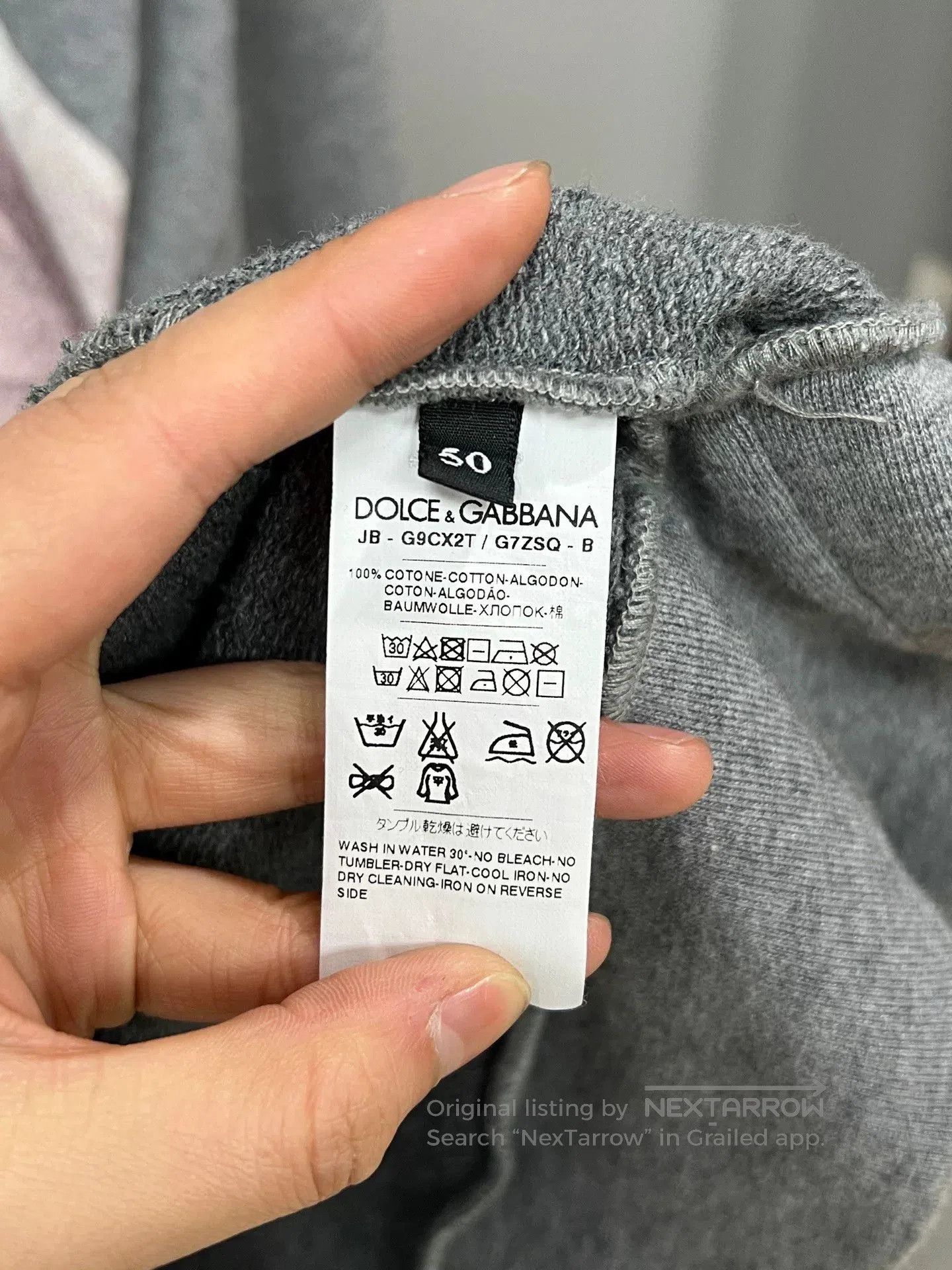 Dolce & Gabbana D&G Rose Hoodie. Size US M / EU 48-50 / 2 - 3 Thumbnail
