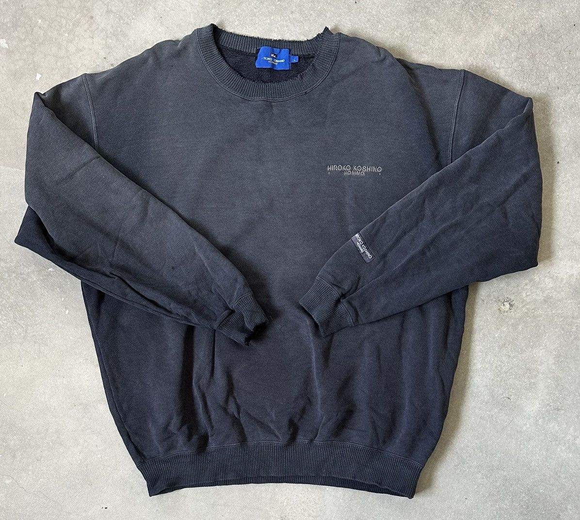 Hiroko Koshino Homme VINTAGE HIROKO KOSHINO HOMME WELL FADED SWEATSHIRT Size US XL / EU 56 / 4 - 1 Thumbnail