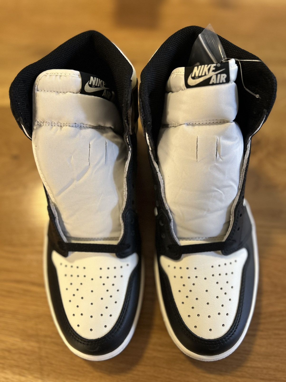 Jordan Brand 🔥 JORDAN 1 RETRO DARK MOCHA ☕️ NEW 🆕 Size US 9.5 / EU 42-43 - 8 Thumbnail