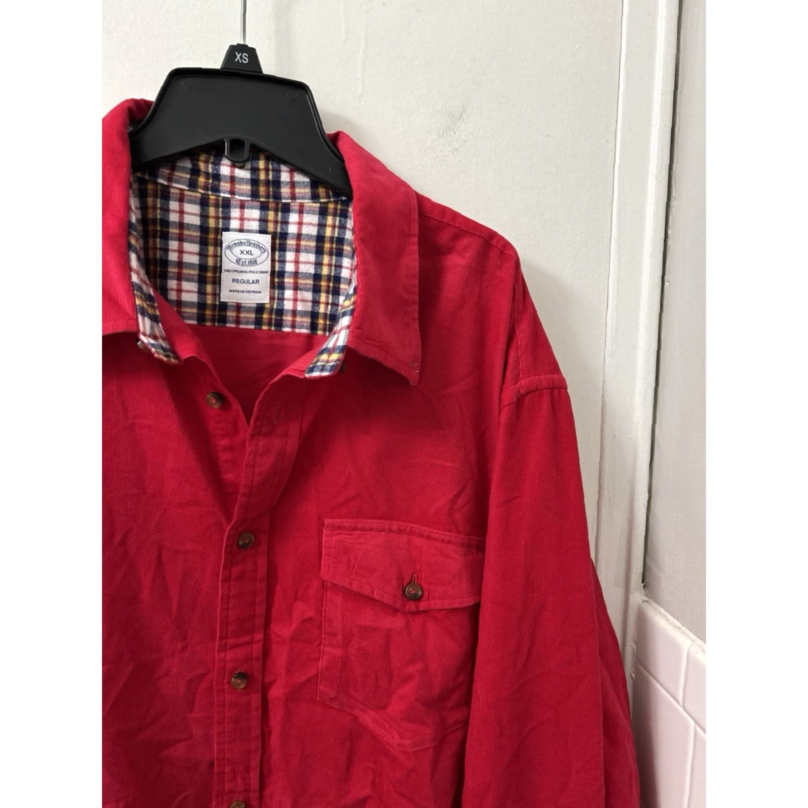 Brooks Brothers Brooks Brothers Original Polo Shirt Mens 2XL Red Corduroy Button-Up Long Sleeve Regular L/S Size US XXL / EU 58 / 5 - 4 Thumbnail