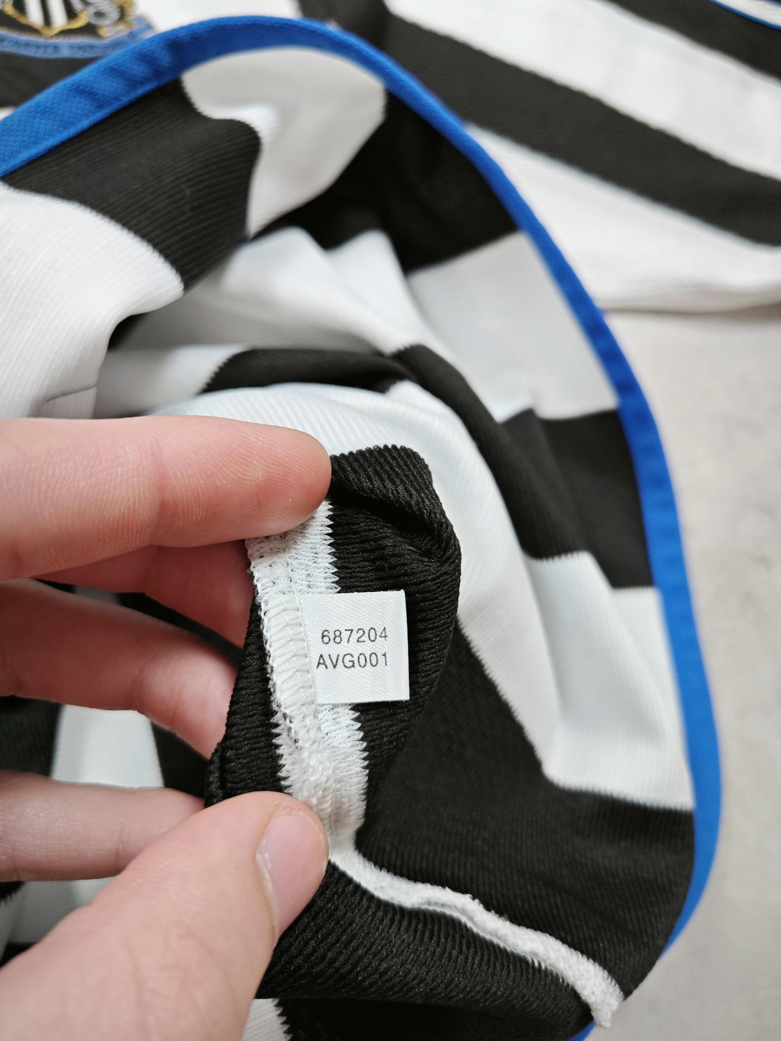 Adidas Adidas Newcastle 2000 Size US M / EU 48-50 / 2 - 11 Thumbnail