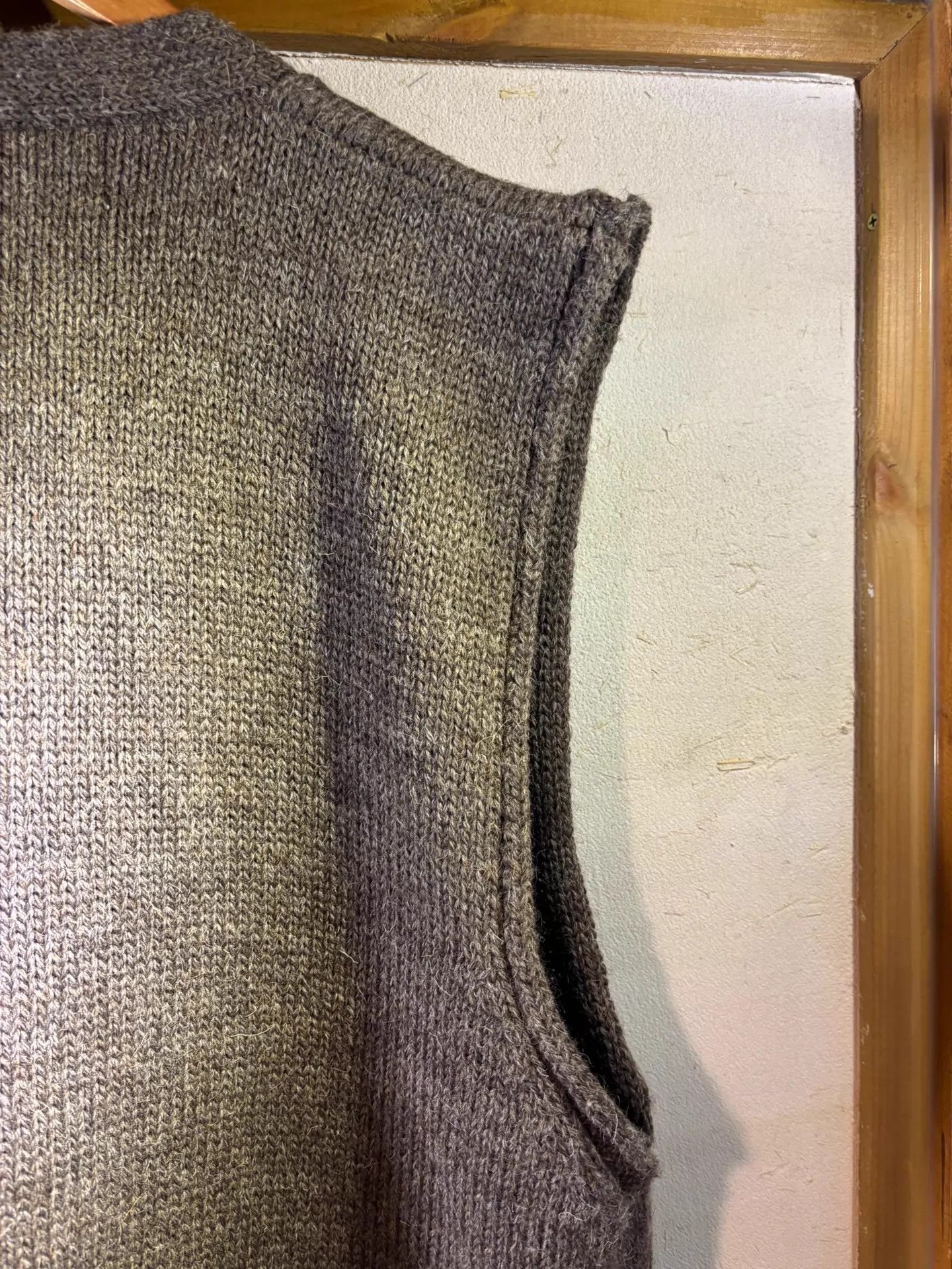 XENIA TELUNTS XENIA TELUNTS Oversized Sweater Vest Size 4 99% New Size US XL / EU 56 / 4 - 8 Thumbnail