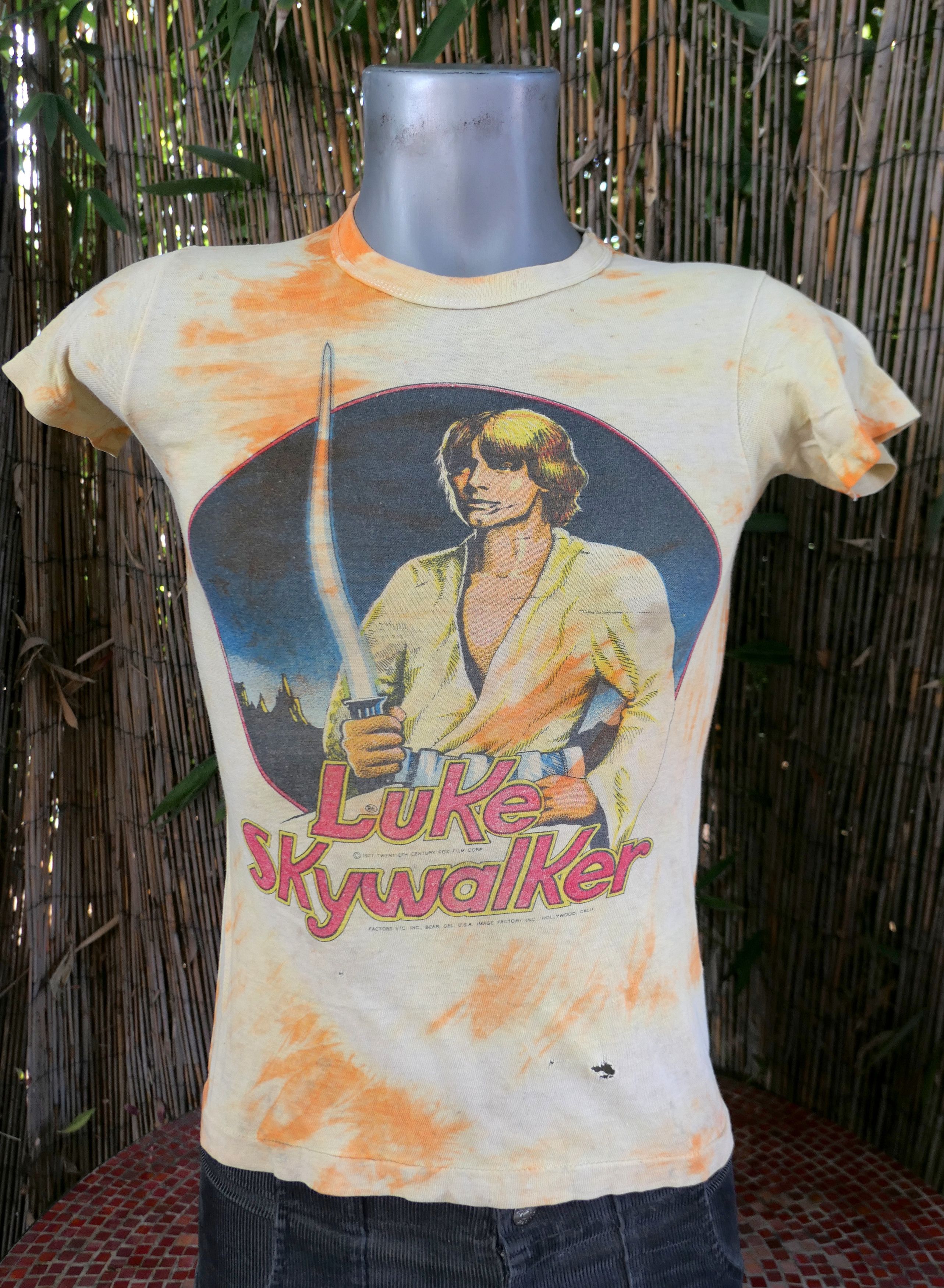 Vintage 70's Vintage 1977 STAR WARS Luke Skywalker T Shirt Youth L Size L / US 10 / IT 46 - 2 Thumbnail