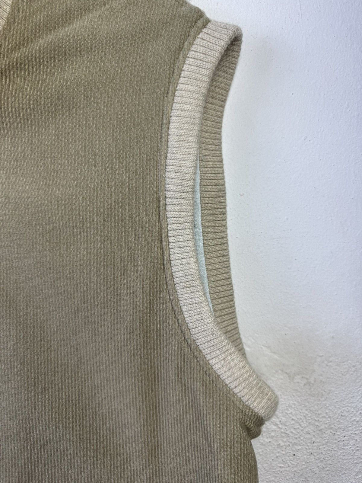 Givenchy Vintage Givenchy Sweater Sleeveless Jacket Size US L / EU 52-54 / 3 - 4 Thumbnail
