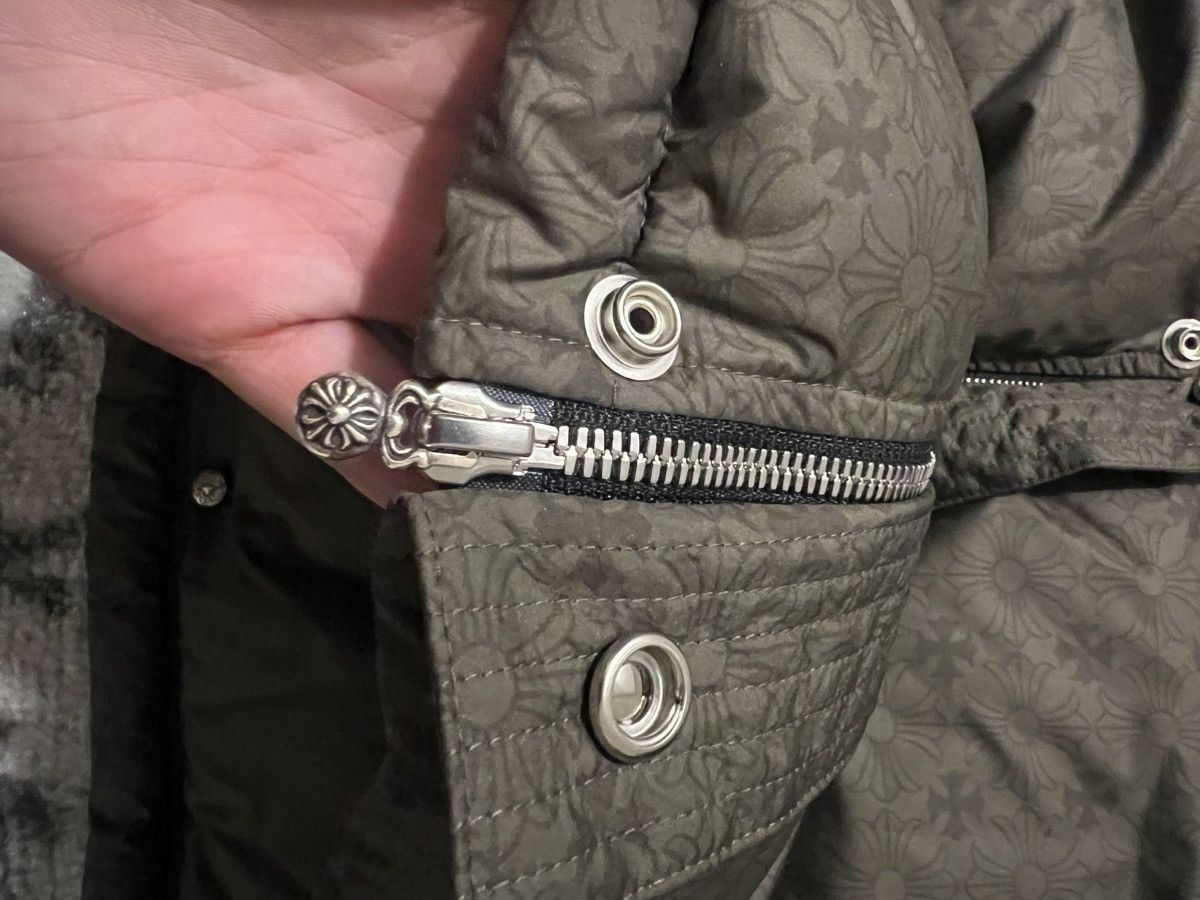 Chrome Hearts Army green plus cross pattern Stiff 2 puffer down jacket Size US S / EU 44-46 / 1 - 5 Thumbnail