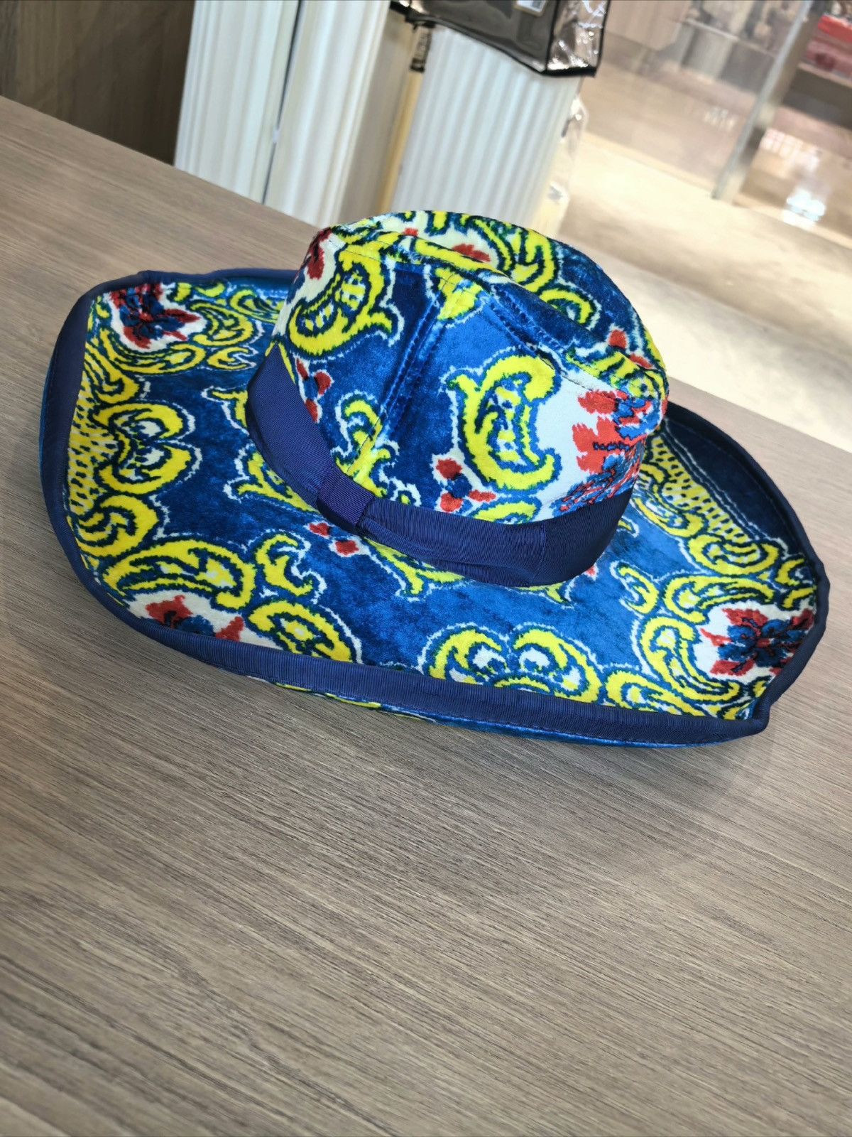 Gucci Gucci runway rare printed hat Size ONE SIZE - 4 Thumbnail