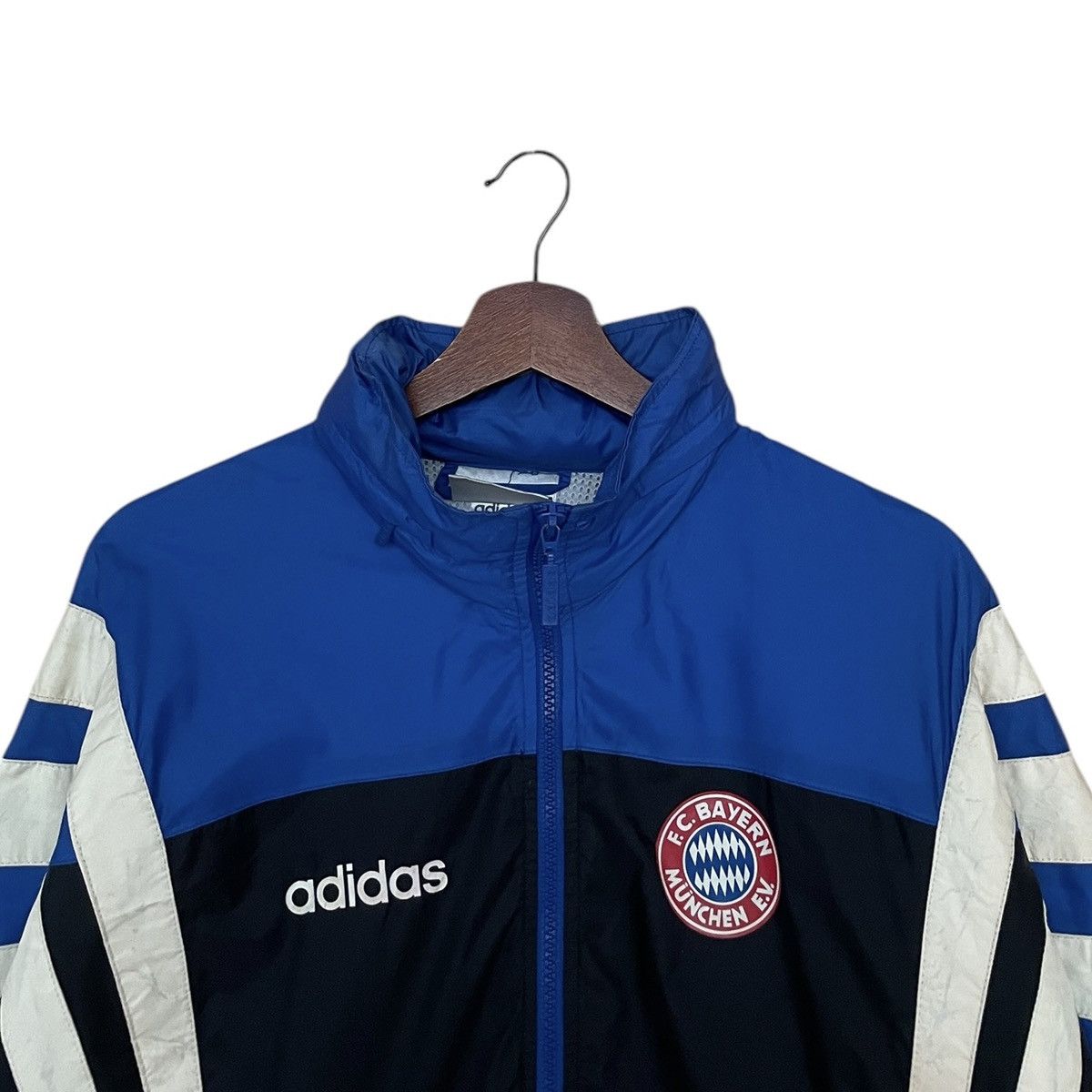 Adidas × Vintage Vintage Brand Adidas FC Bayern Munchen Jacket 1990s Size US L / EU 52-54 / 3 - 7 Thumbnail