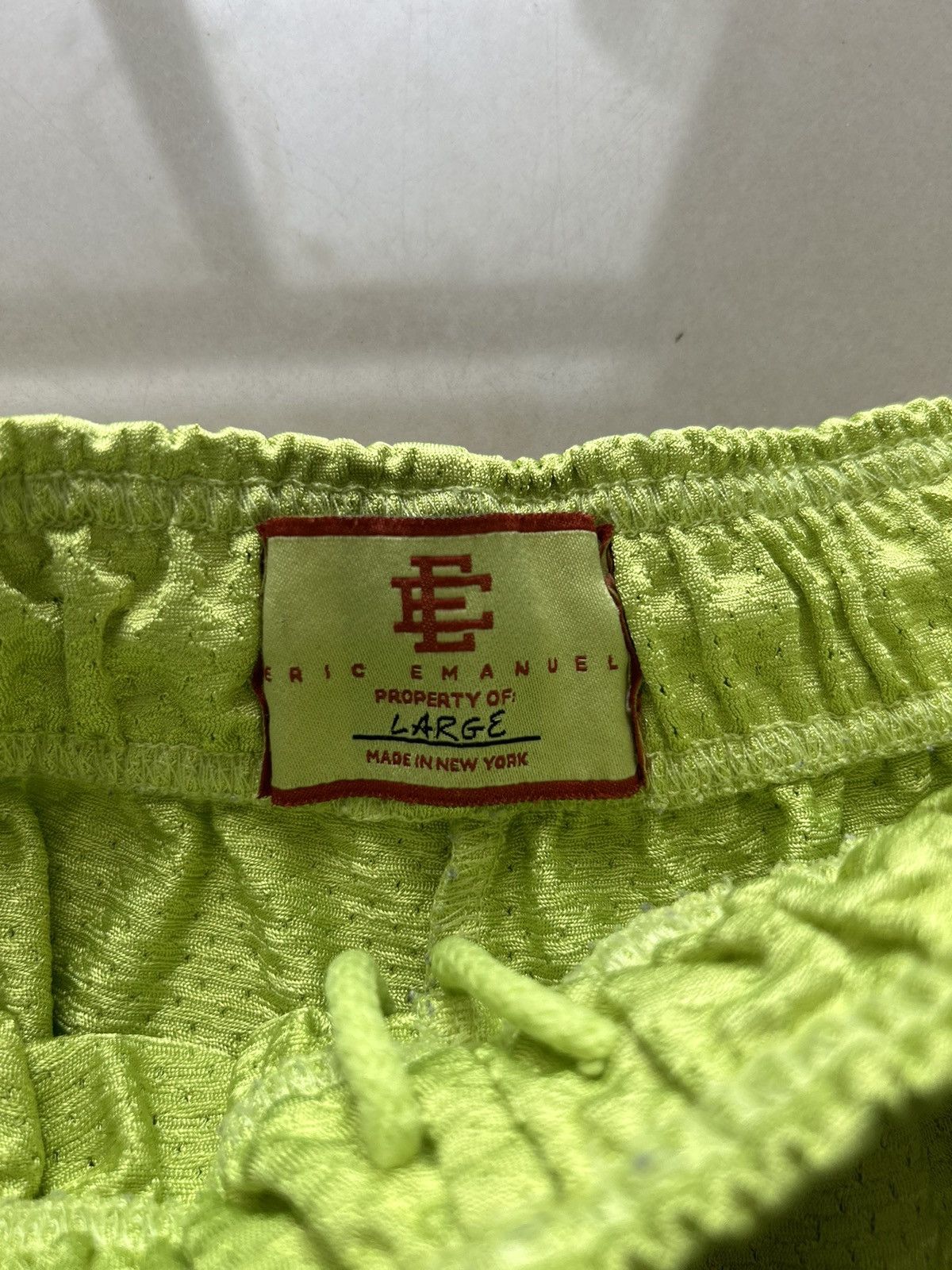 Eric Emanuel Eric Emanuel neon green shorts Size US 32 / EU 48 - 3 Thumbnail