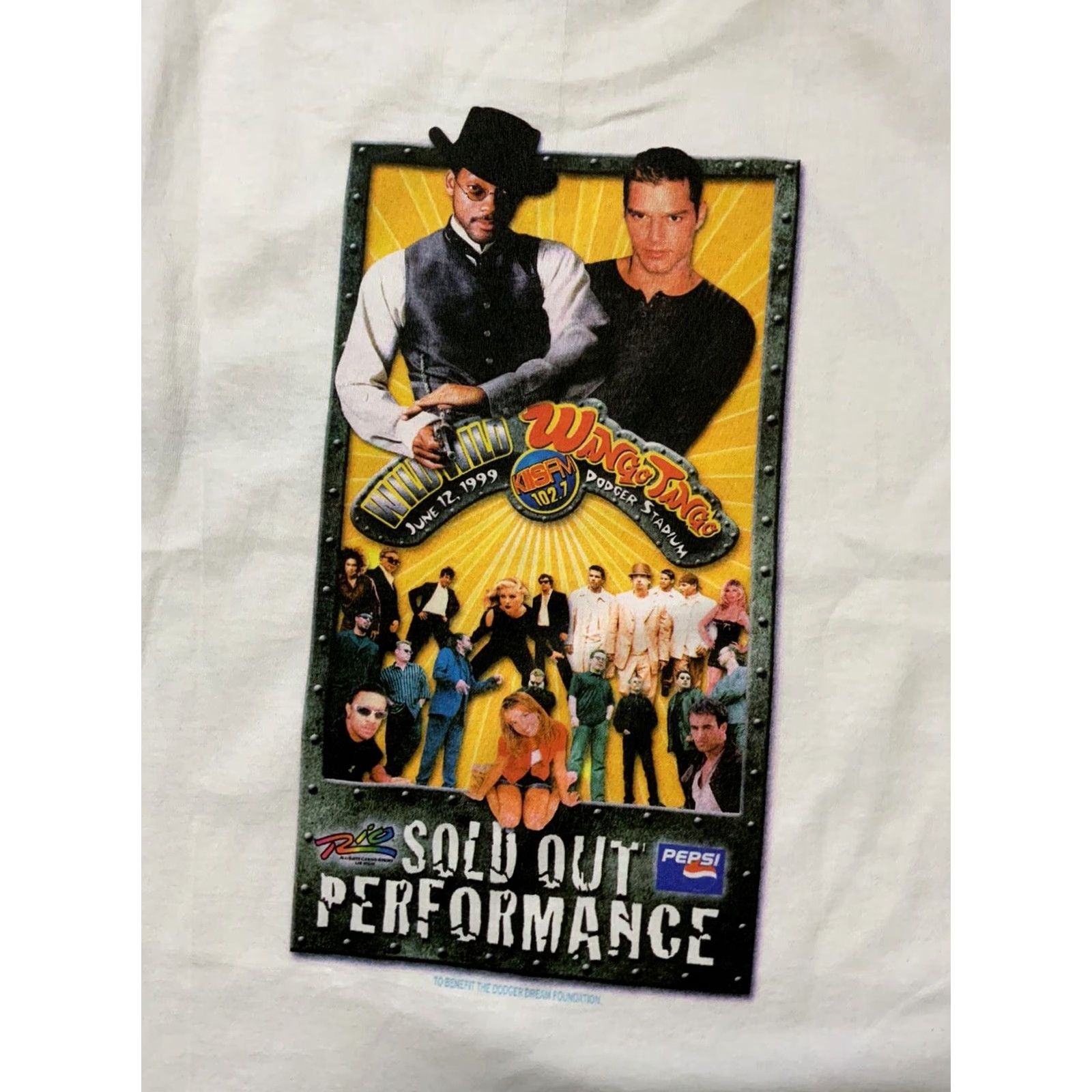 Vintage VINTAGE KIIS FM Wild Wild Wango Tango Will Smith Britney Spears T-Shirt XXL Size 2XL Size US XXL / EU 58 / 5 - 2 Thumbnail