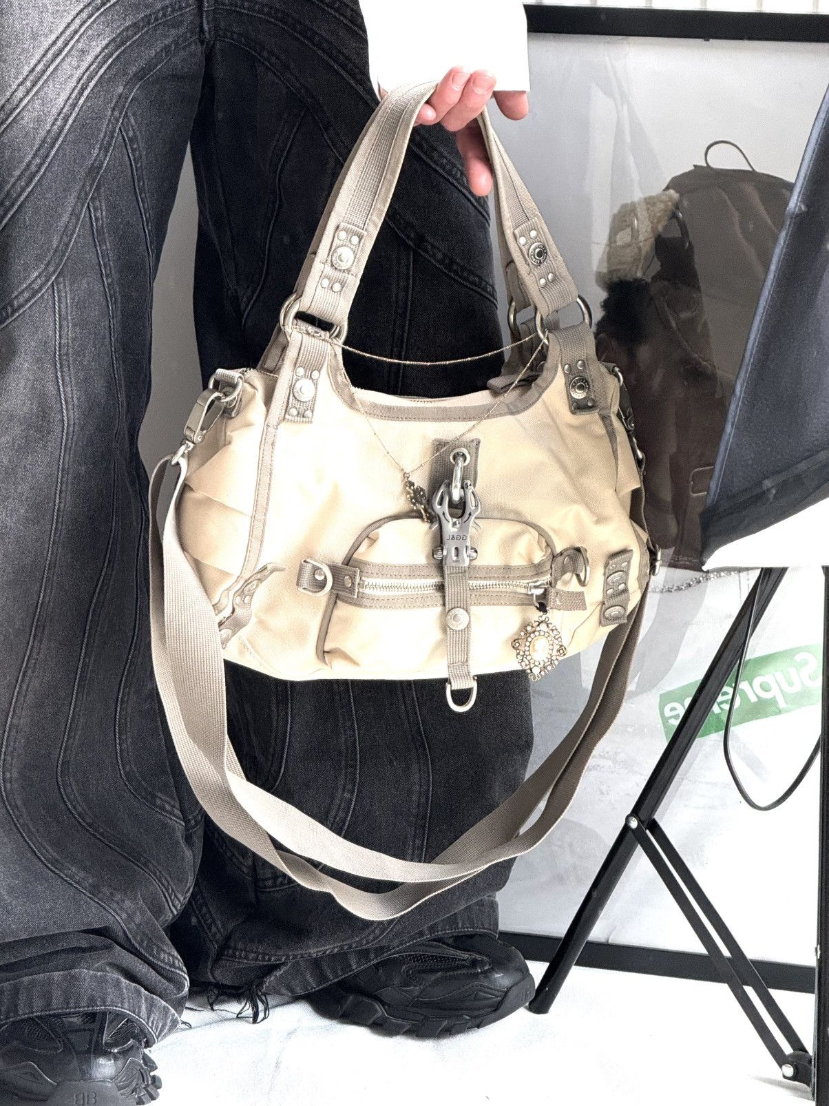 George Gina & Lucy × Japanese Brand Very Rare George Gina & lucy Y2k Alyx Bag Crossbody Handbag Size ONE SIZE - 3 Thumbnail