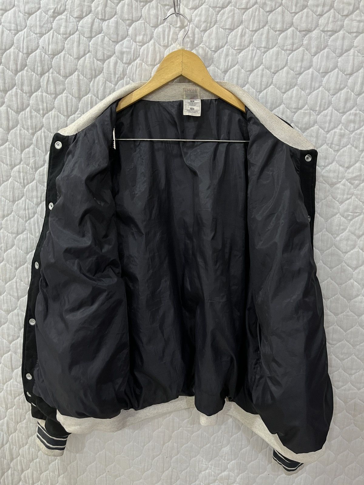 Vintage (Wwww)🔥🔥HYPE RAPPER HIP HOP GRAFFITI VARSITY JACKET Size US L / EU 52-54 / 3 - 7 Thumbnail