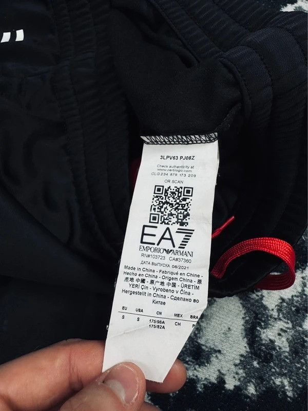 Emporio Armani Emporio Armani black EA7 S tracksuit pants Size US 34 / EU 50 - 6 Thumbnail