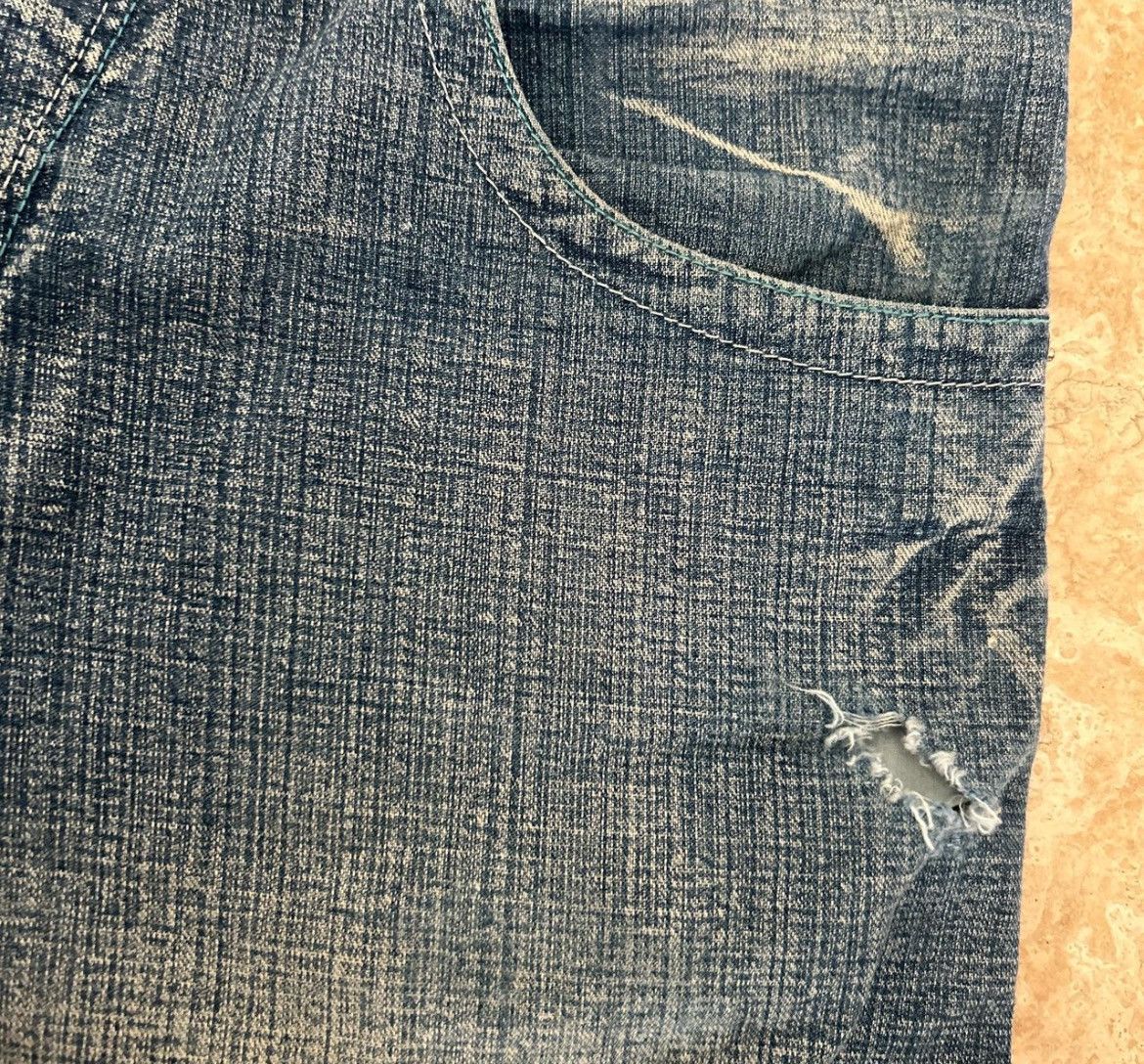 Other VINTAGE Y2K EMBROIDERED NBA/YANKEES JORTS Size US 34 / EU 50 - 3 Thumbnail