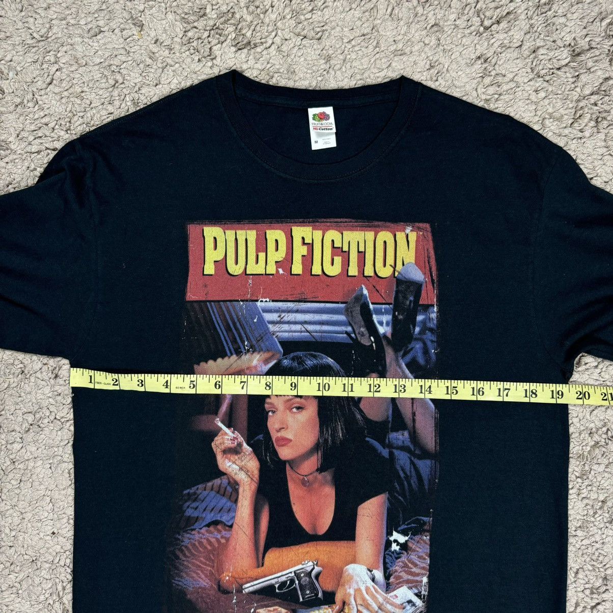 Vintage Vintage Movie Pulp Fiction Cover Movie T-shirt Size US M / EU 48-50 / 2 - 13 Thumbnail