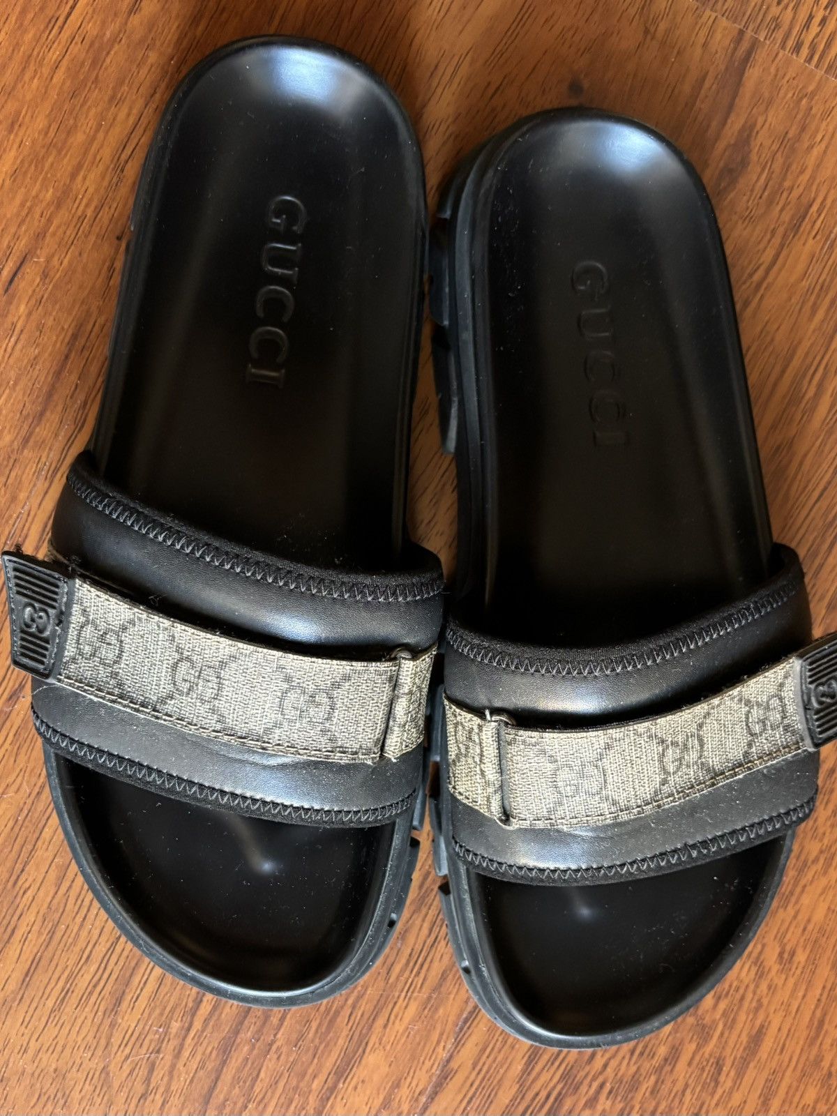 Gucci Gucci monogram strap sandals Size US 8.5 / EU 41-42 - 1 Thumbnail