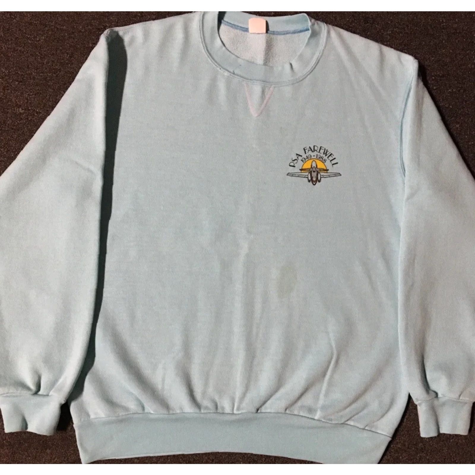 Vintage VINTAGE PSA Farewell Pacific Southwest Airlines Faded Sweatshirt Blue Small USA 80s 90s Grunge Air force Men Sweatshirt Pullover Shirt Size US S / EU 44-46 / 1 - 2 Thumbnail