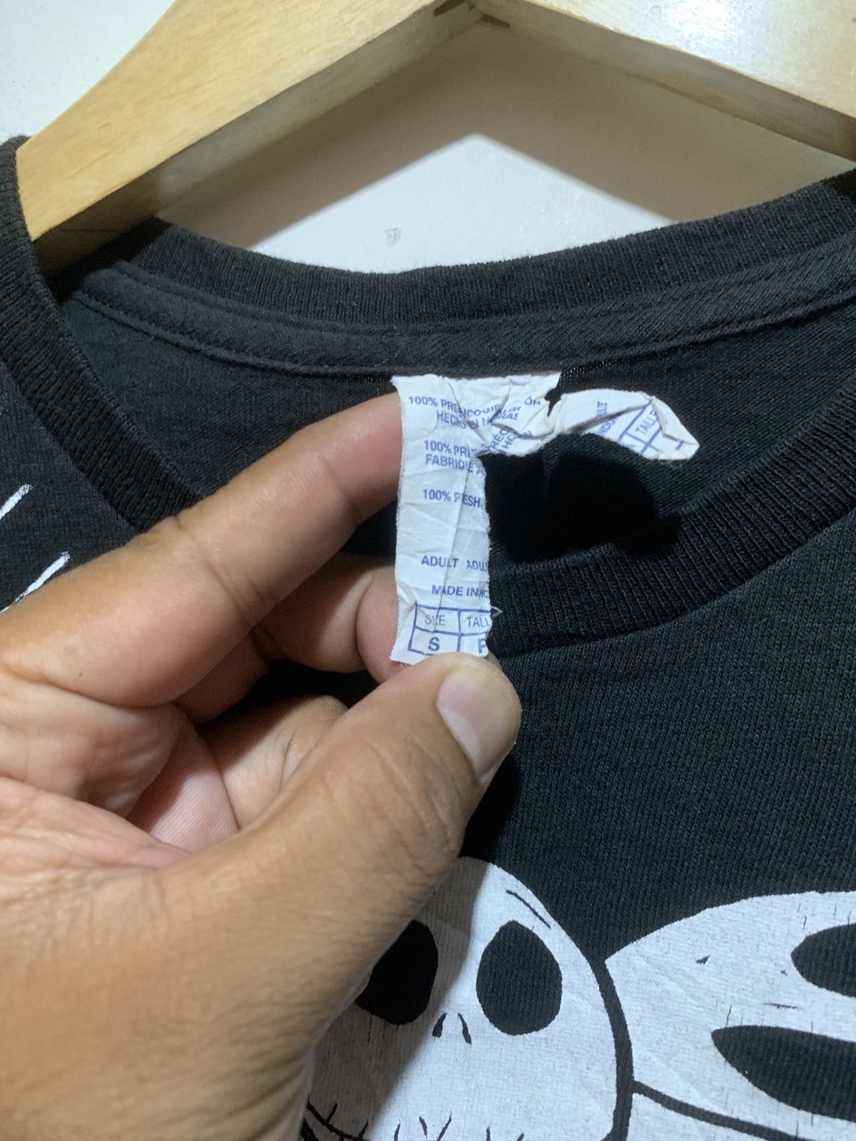 Disney Y2K Grunge Disney Nightmare Before Christmas Tee! Size US S / EU 44-46 / 1 - 10 Thumbnail