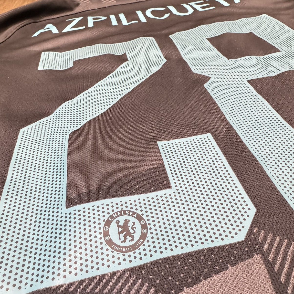 Adidas Chelsea 17/18 away shirt #28 Azpilicueta Size US S / EU 44-46 / 1 - 5 Thumbnail