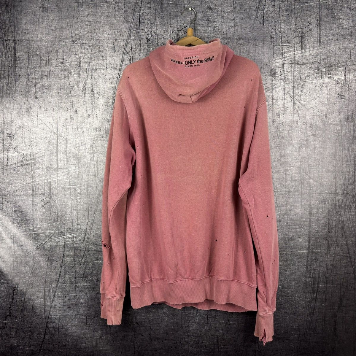 Diesel Diesel distressed sun faded pink hoodie avant garde Y2K Size US XL / EU 56 / 4 - 12 Thumbnail